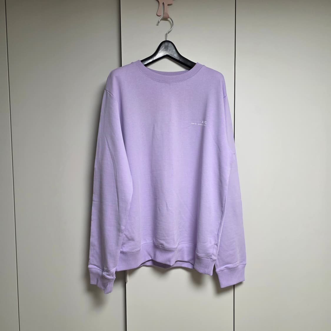 아페쎄 라벤더 컬러 맨투맨 XL 새상품 상품이미지1