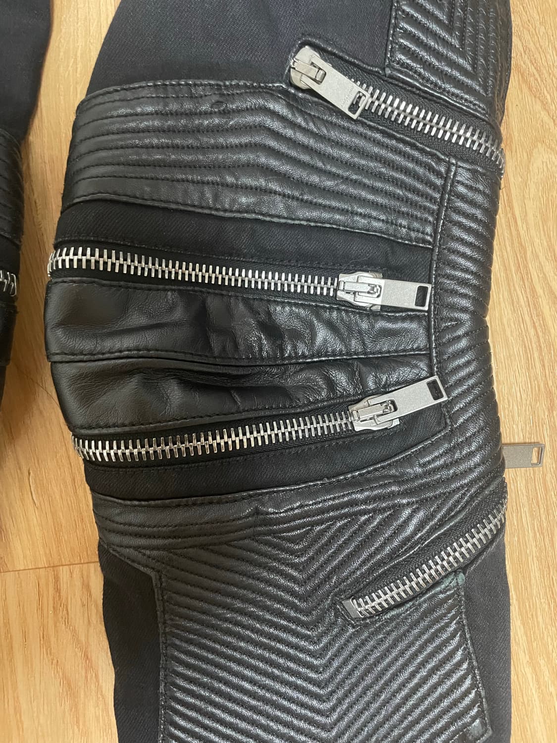 생로랑 레더패널진 27 상품이미지3