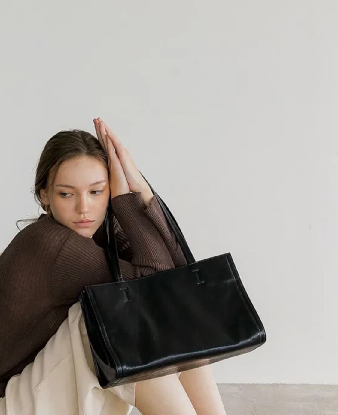 스탠드오일 오블롱 백 블랙 상품이미지1