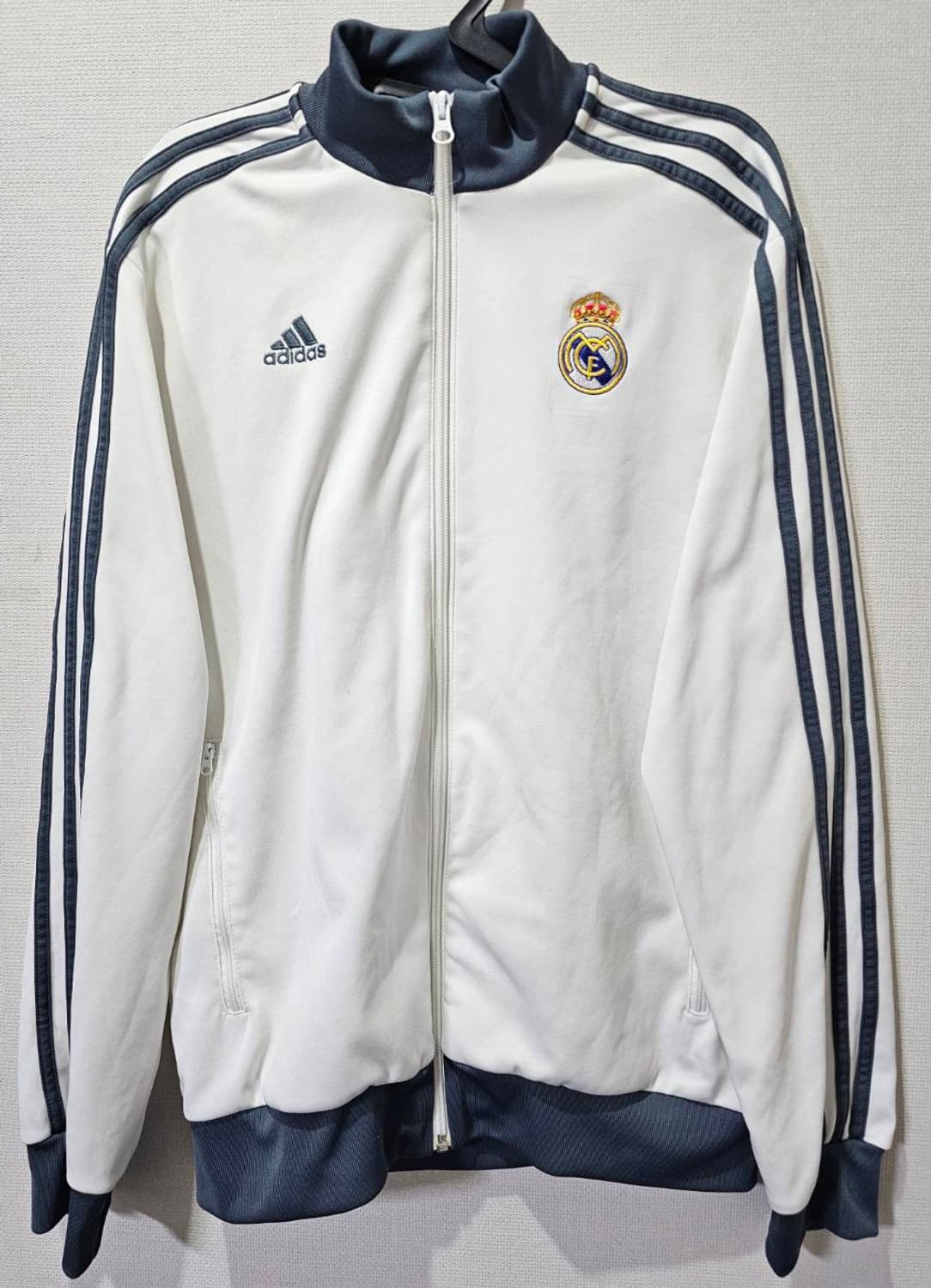 아디다스 레알마드리드 유니폼 화이트 트랙탑 져지집업 100 / L 상품이미지1
