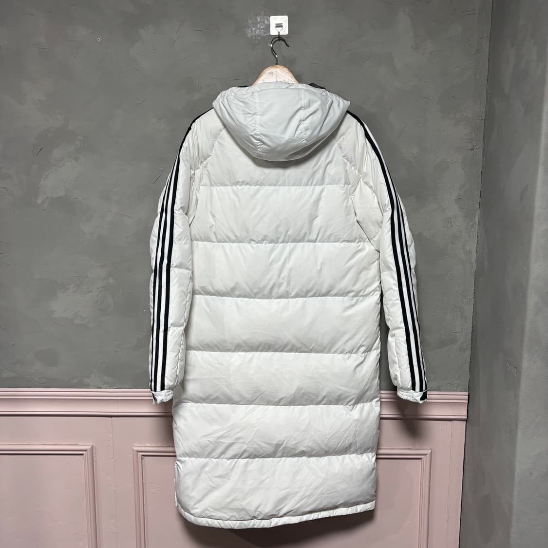 아디다스 삼선 롱패딩 화이트 상품이미지6
