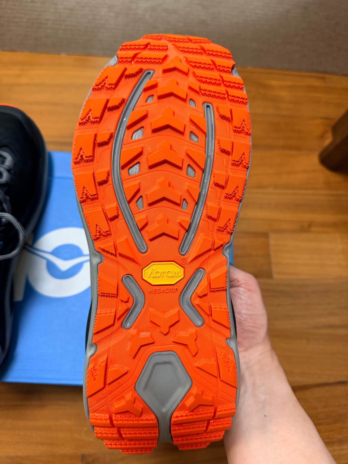 HOKA KAHA 3 ROW 카하3 로우 블랙 그레이 색상 265mm 상품이미지7