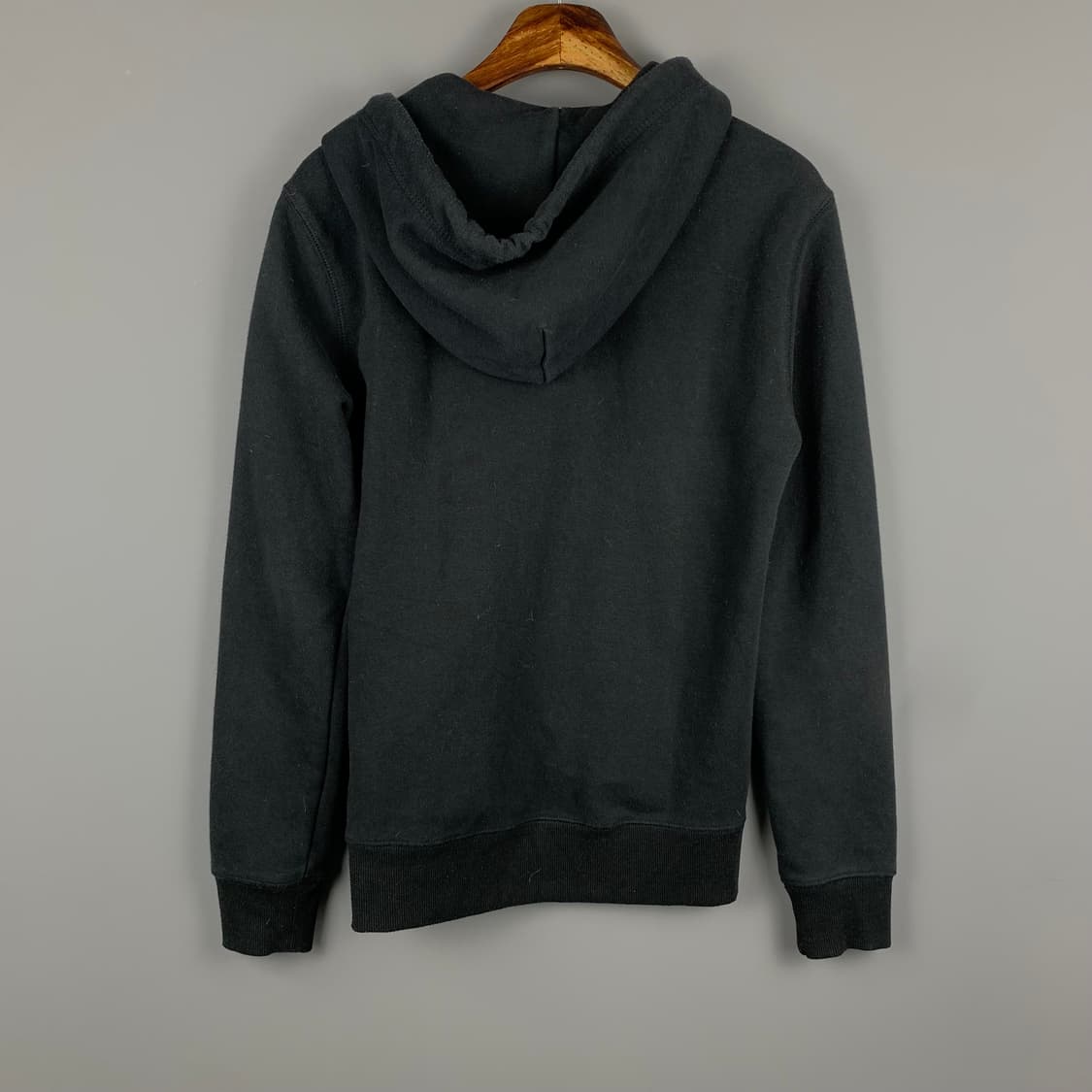 후아유 y2k 와투케 블랙 후드집업 상품이미지3