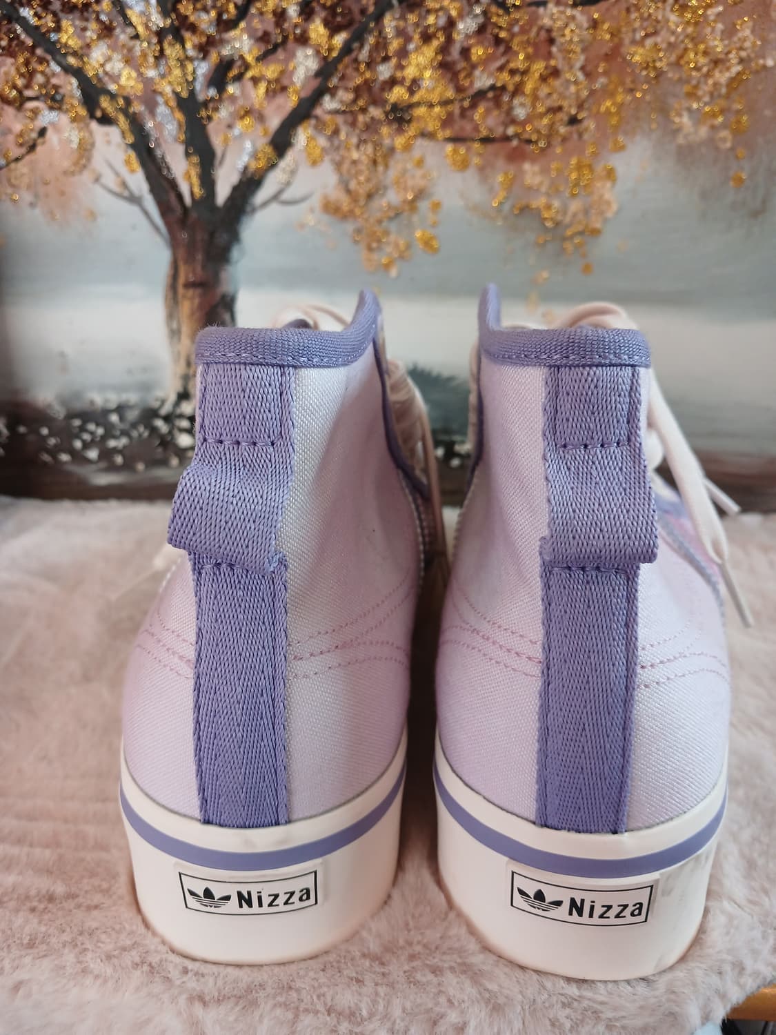 아디다스 정품 여성 하이탑 스니커즈 235 사이즈 (뒷면 높이 14) 상품이미지3