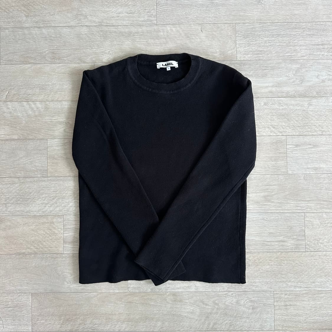 1 라벨아카이브 긴팔 니트 블랙 티셔츠 상품이미지1