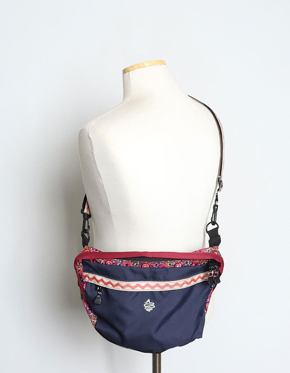 aldies Passing Cross Bag 상품이미지1