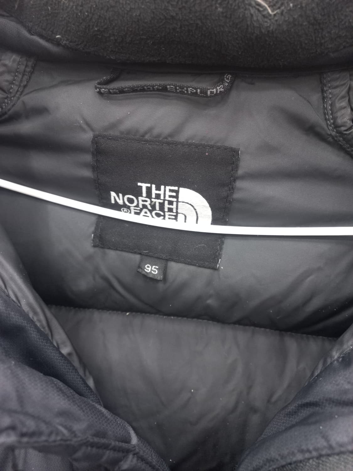 노스페이스 700 하이벤트 필파워 블랙 패딩 95 상품이미지4