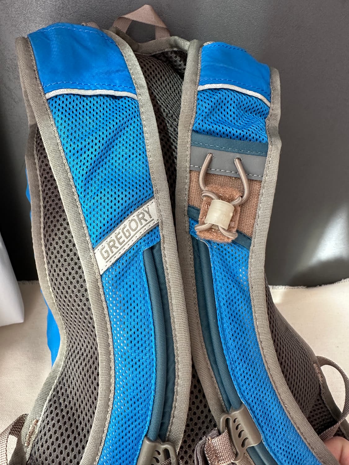 그레고리 디아블로 등산 트레일 하이킹 백팩 블루그레이 6L 상품이미지3