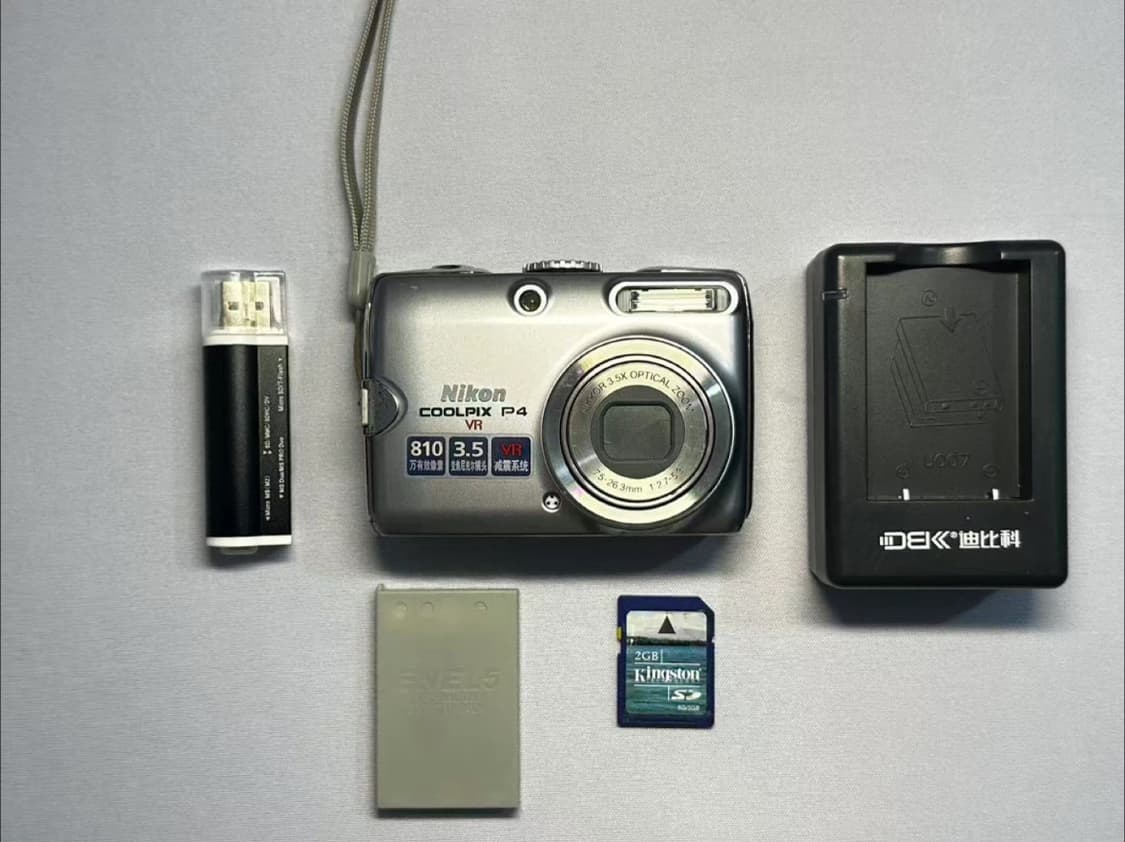 니콘 쿨픽스 p4(p3) 디카 Coolpix p4 상품이미지1
