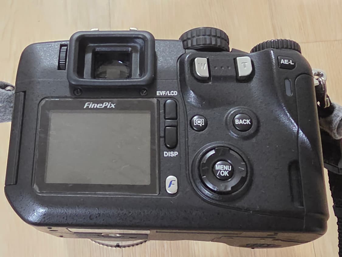 후지필름 FinePix S7000 디지털 카메라 상품이미지2