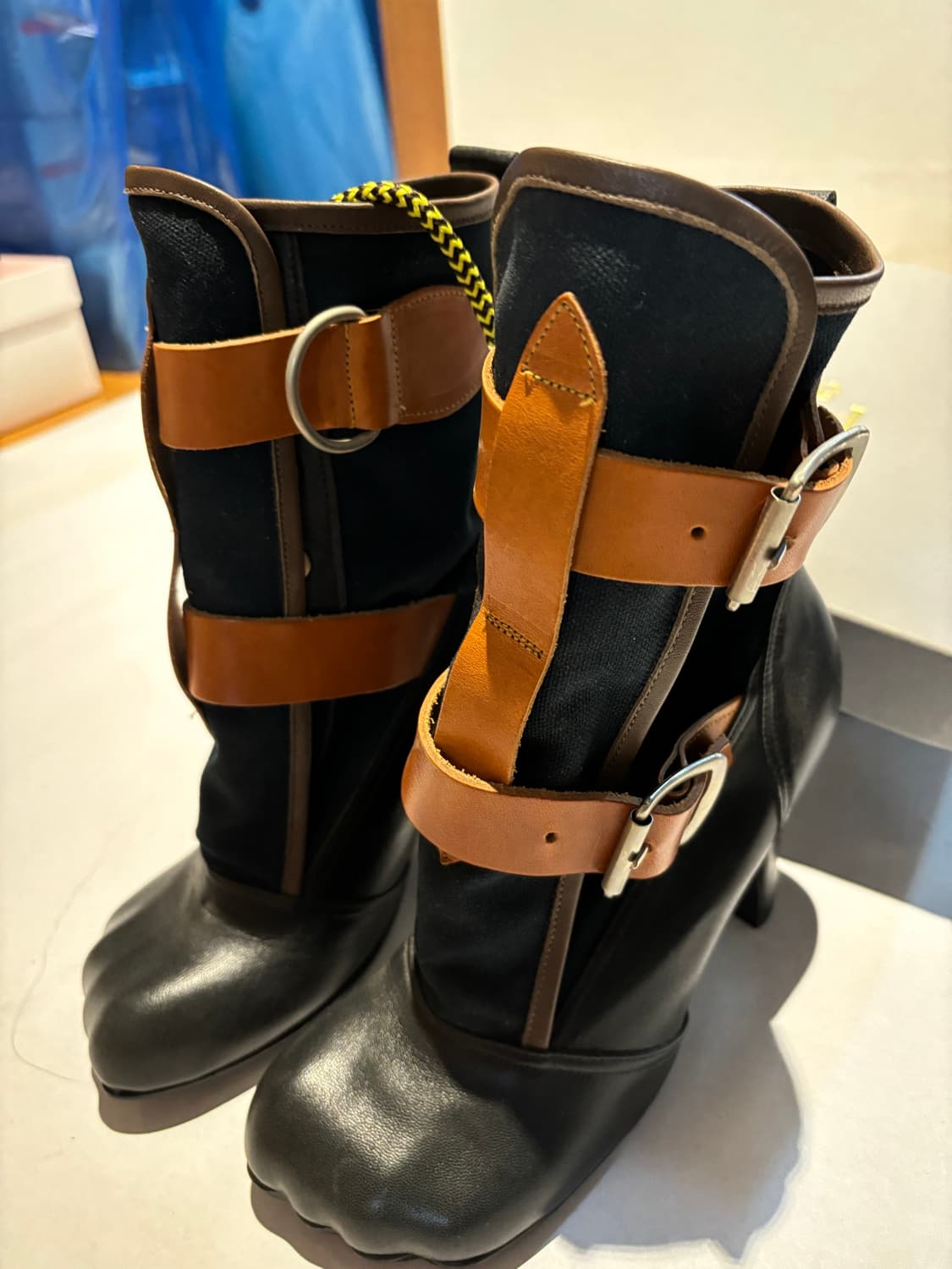 Vivienne Westwood Bondage Boots 상품이미지3