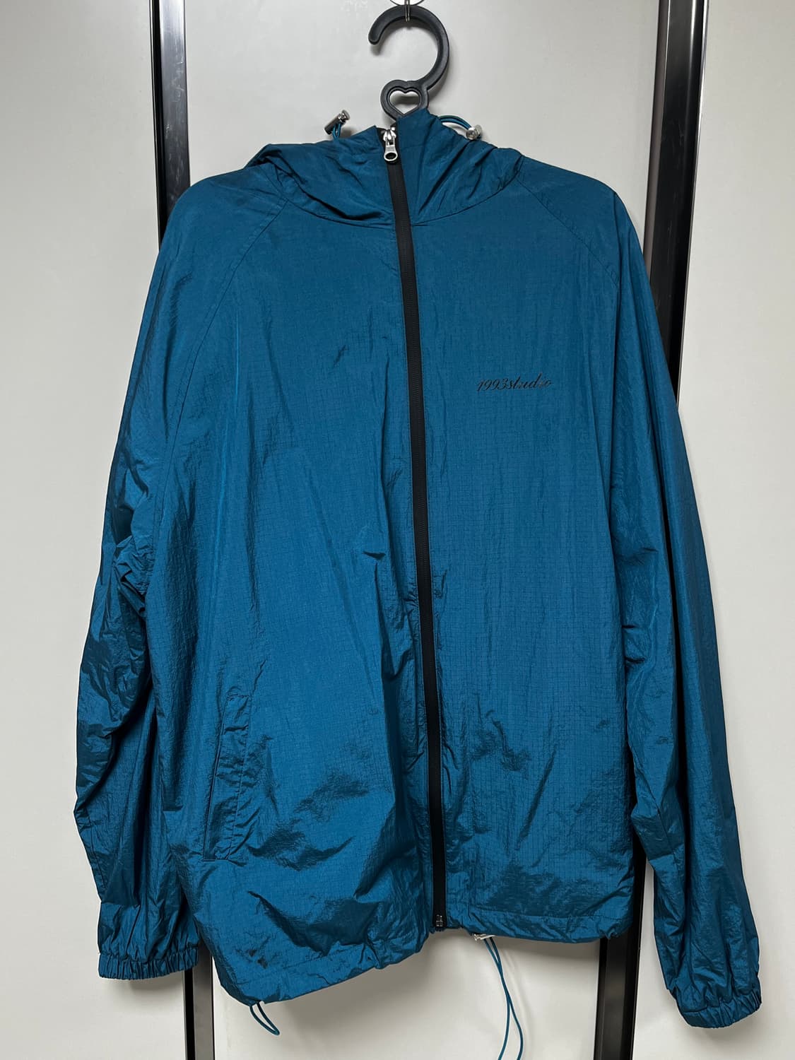 1993스튜디오 바람막이 상품이미지1