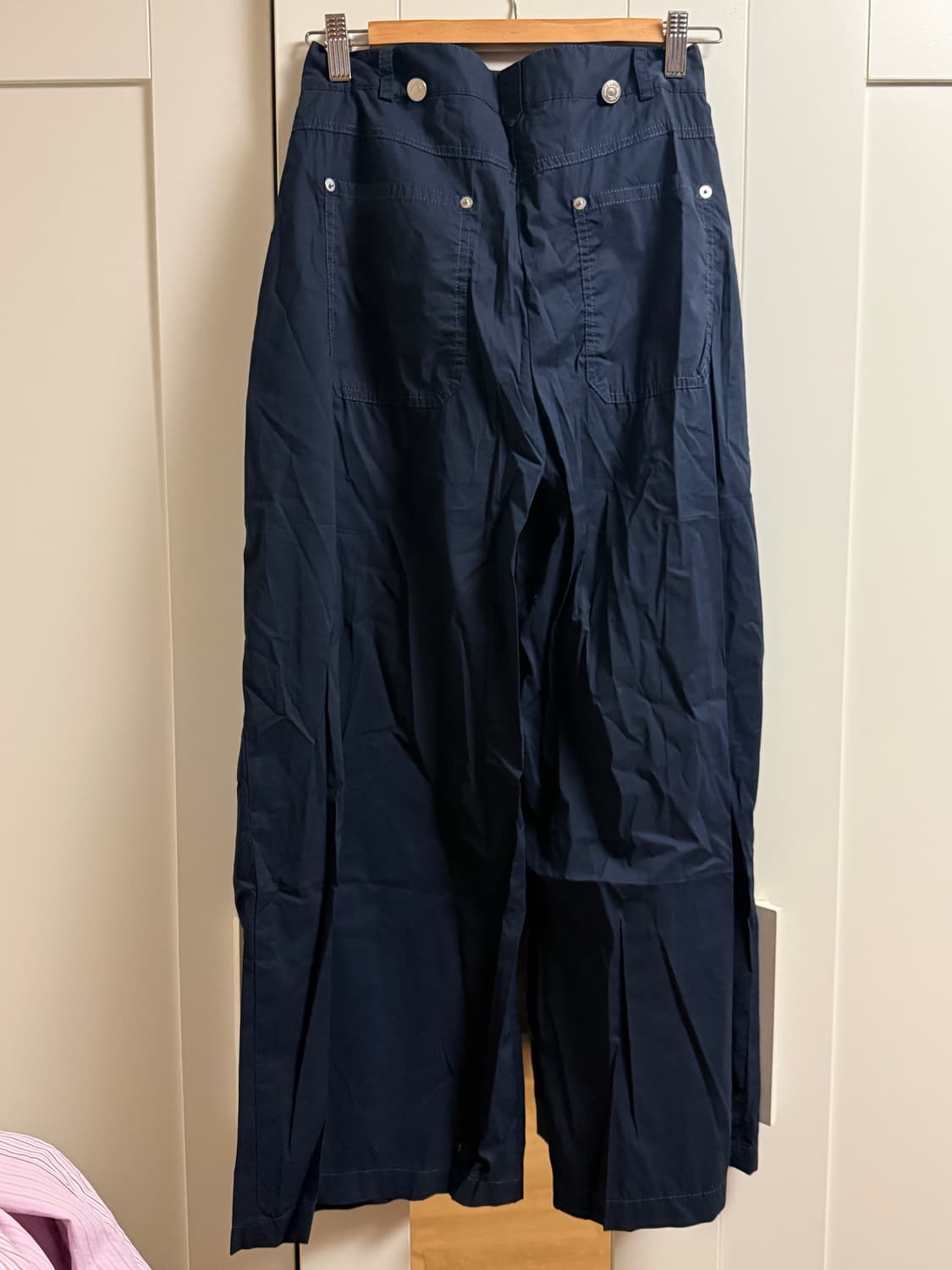 마뗑킴 네이비 팬츠 상품이미지2