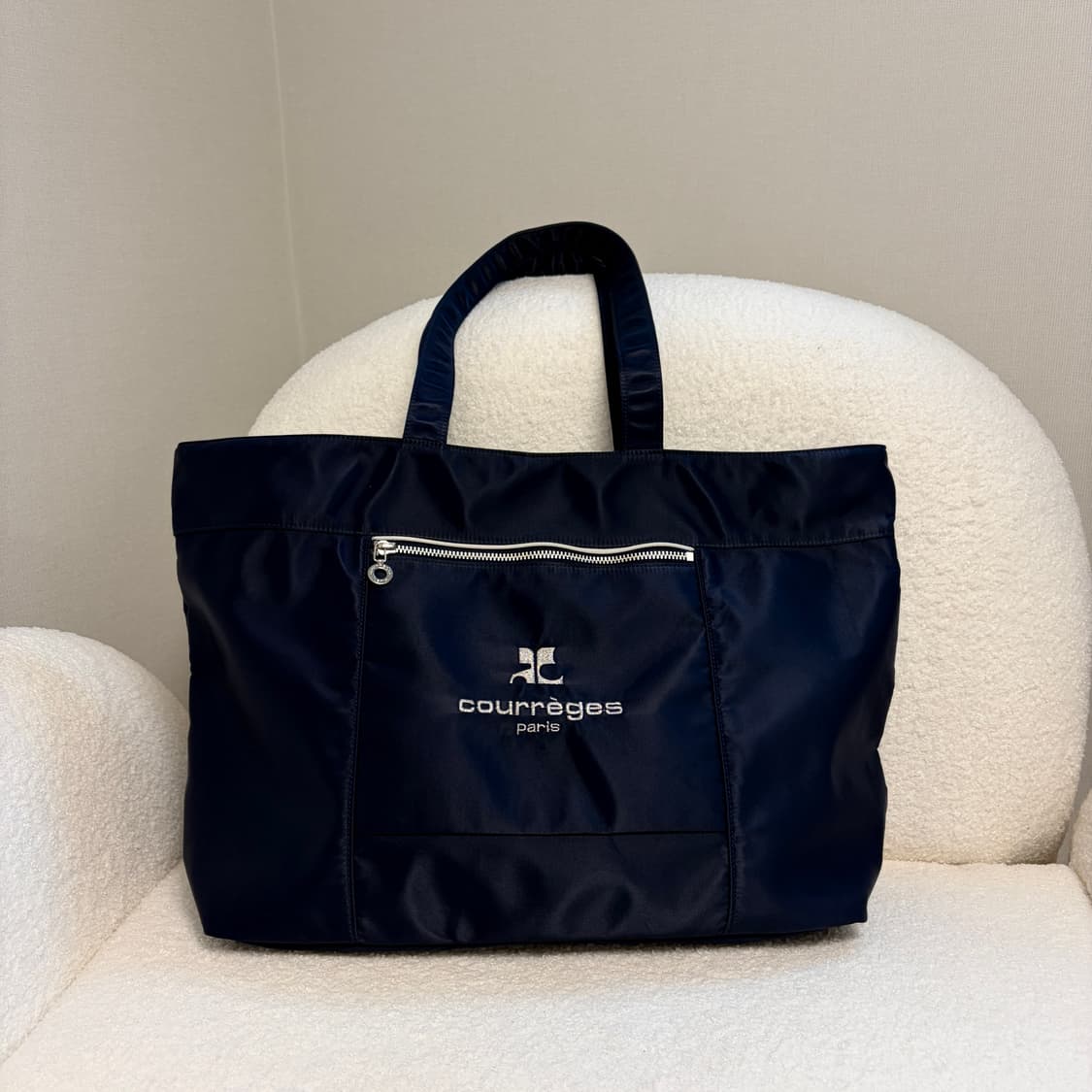 꾸레쥬 나일론 지퍼 쇼퍼백 상품이미지4