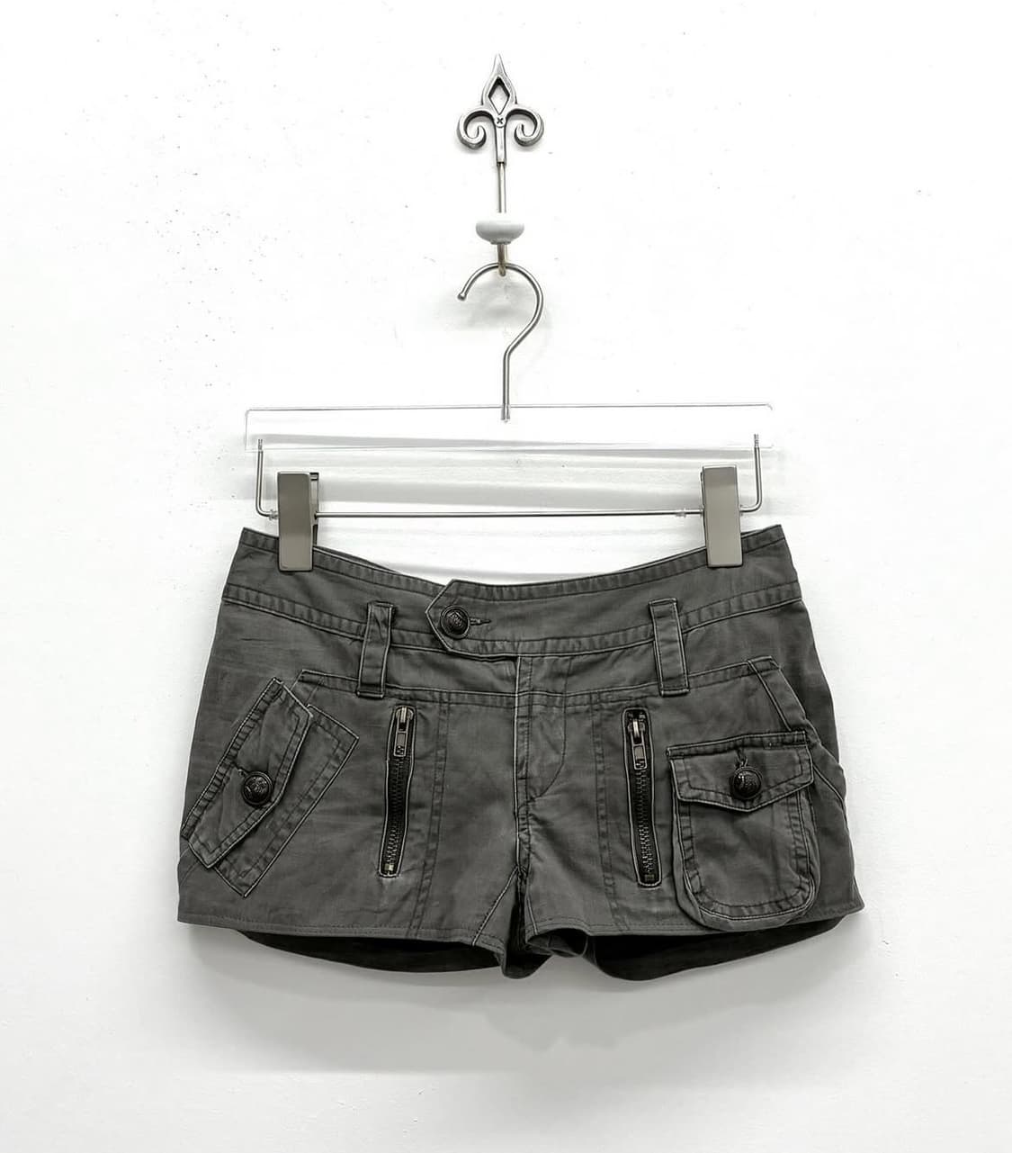 𝓒𝓪𝓻𝓰𝓸 𝓼𝓱𝓸𝓻𝓽𝓼 상품이미지1