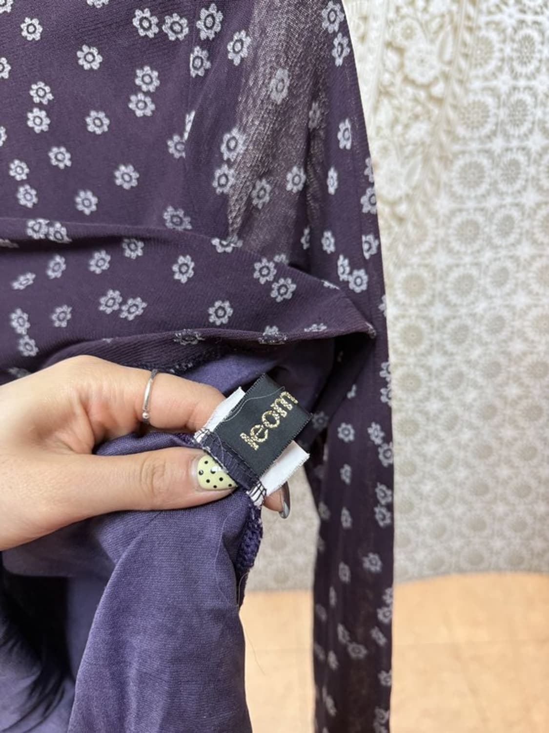 제페니즈 빈티지 플라워패턴 퍼플 반폴라 롱슬리브 상품이미지5