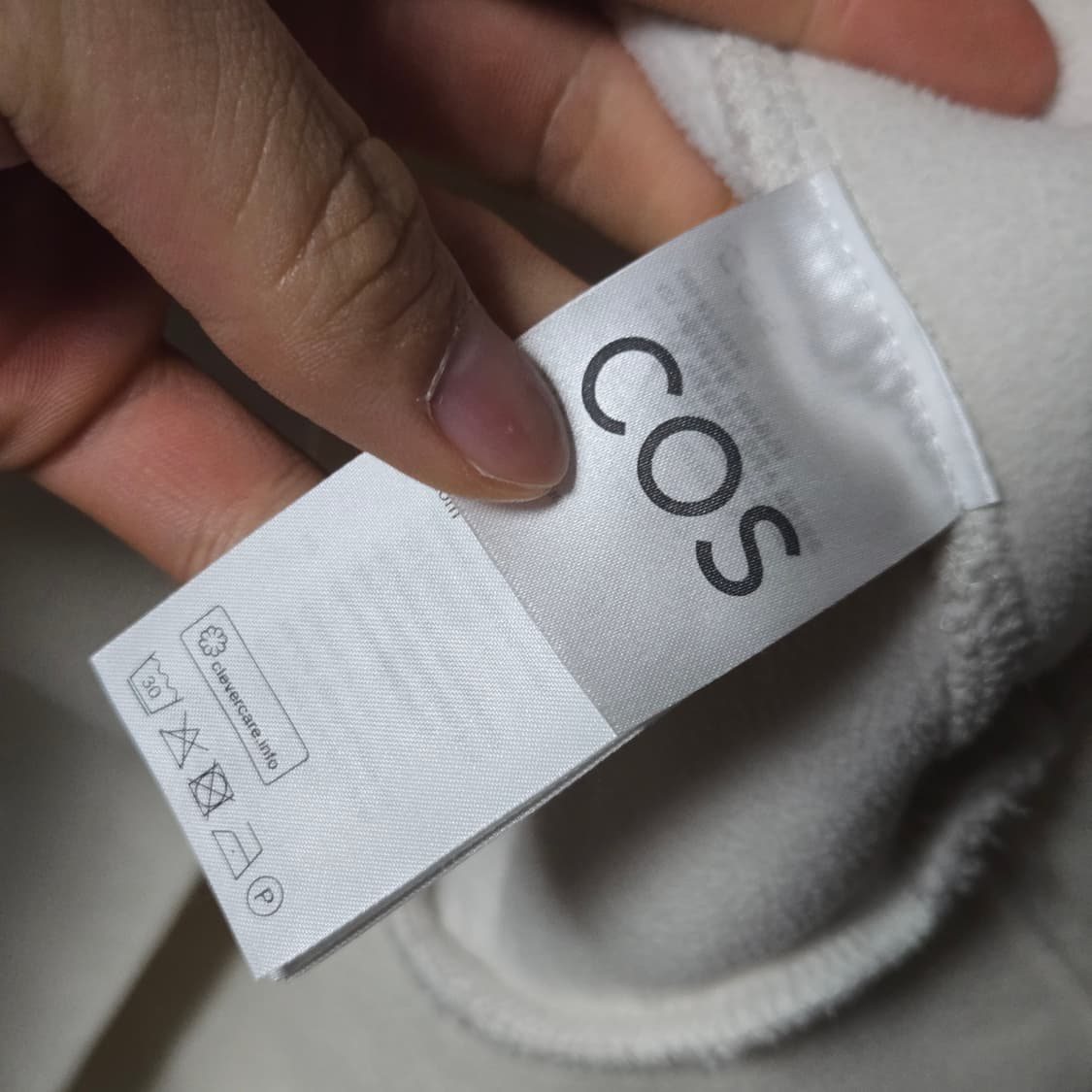 코스 모크넥 테디 스웻셔츠 / 여성 맨투맨 / 여성 니트  상품이미지5