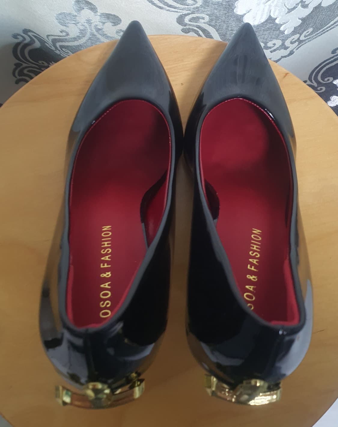 럭셔리 블랙 에나멜 스틸레토 하이힐 상품이미지6