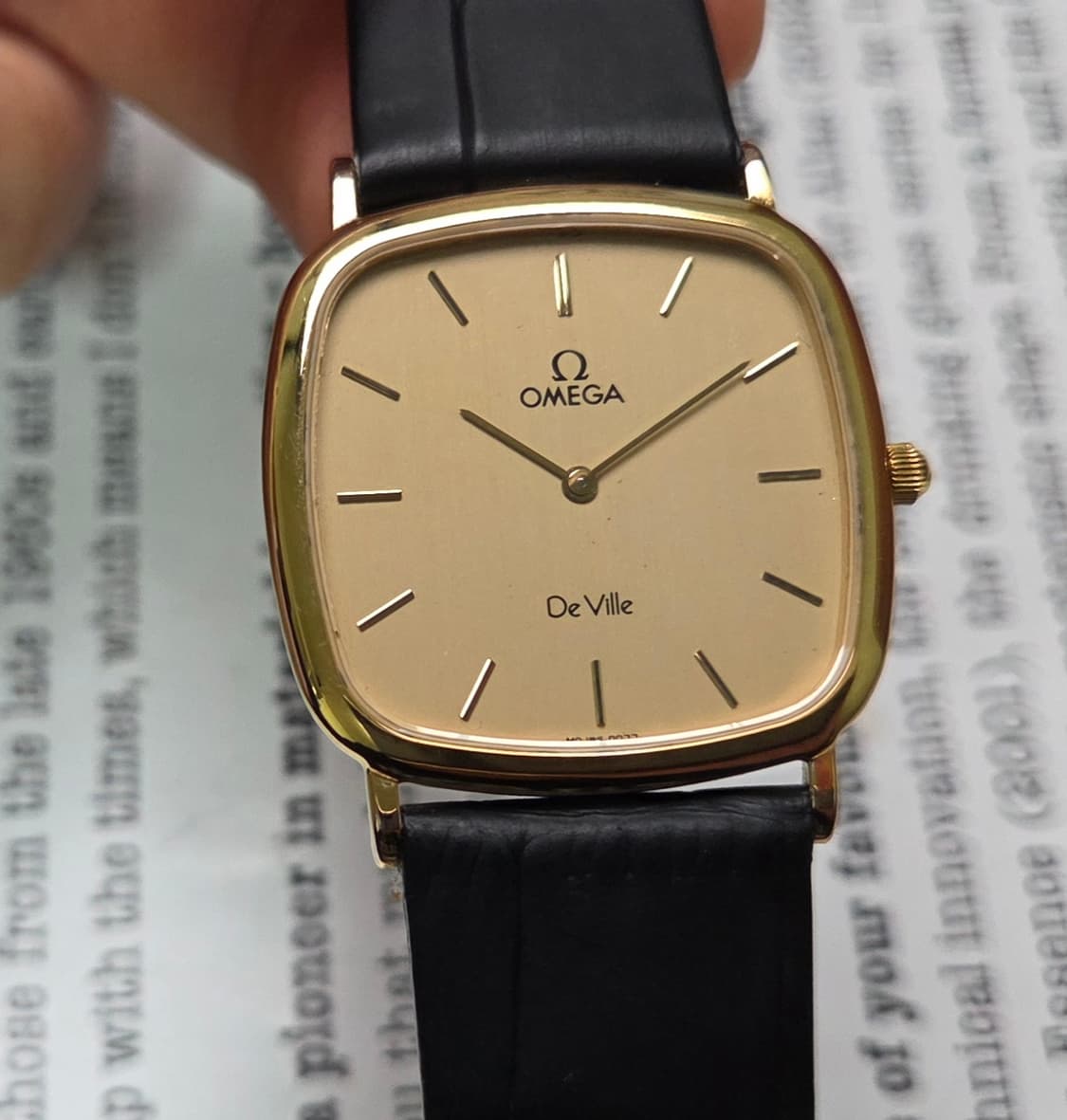 빈티지 오메가 드빌 탱크 올금장 샴골판 울트라슬림 쿼츠 남성용
 상품이미지1