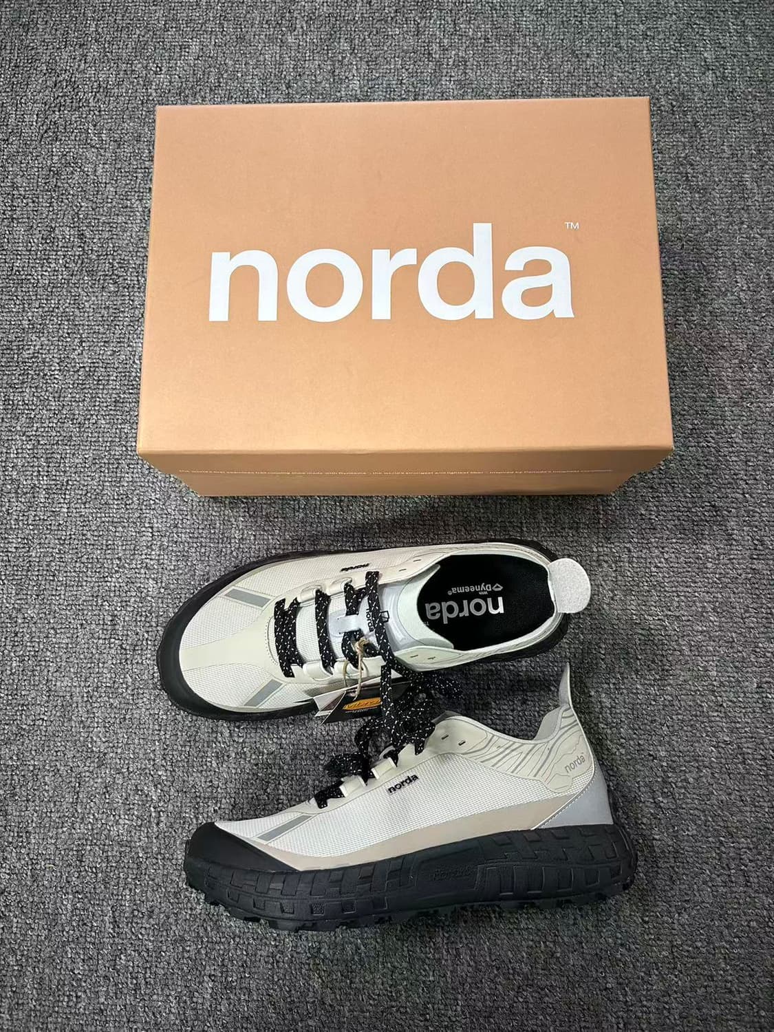 노다 001/A 신더

280mm 상품이미지1