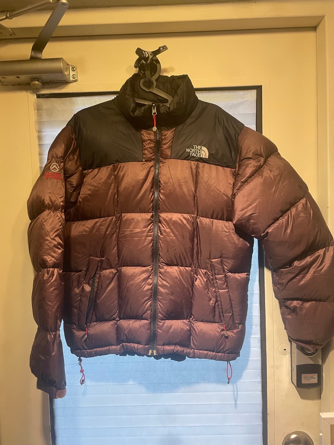 노스페이스 패딩 M 상품이미지1