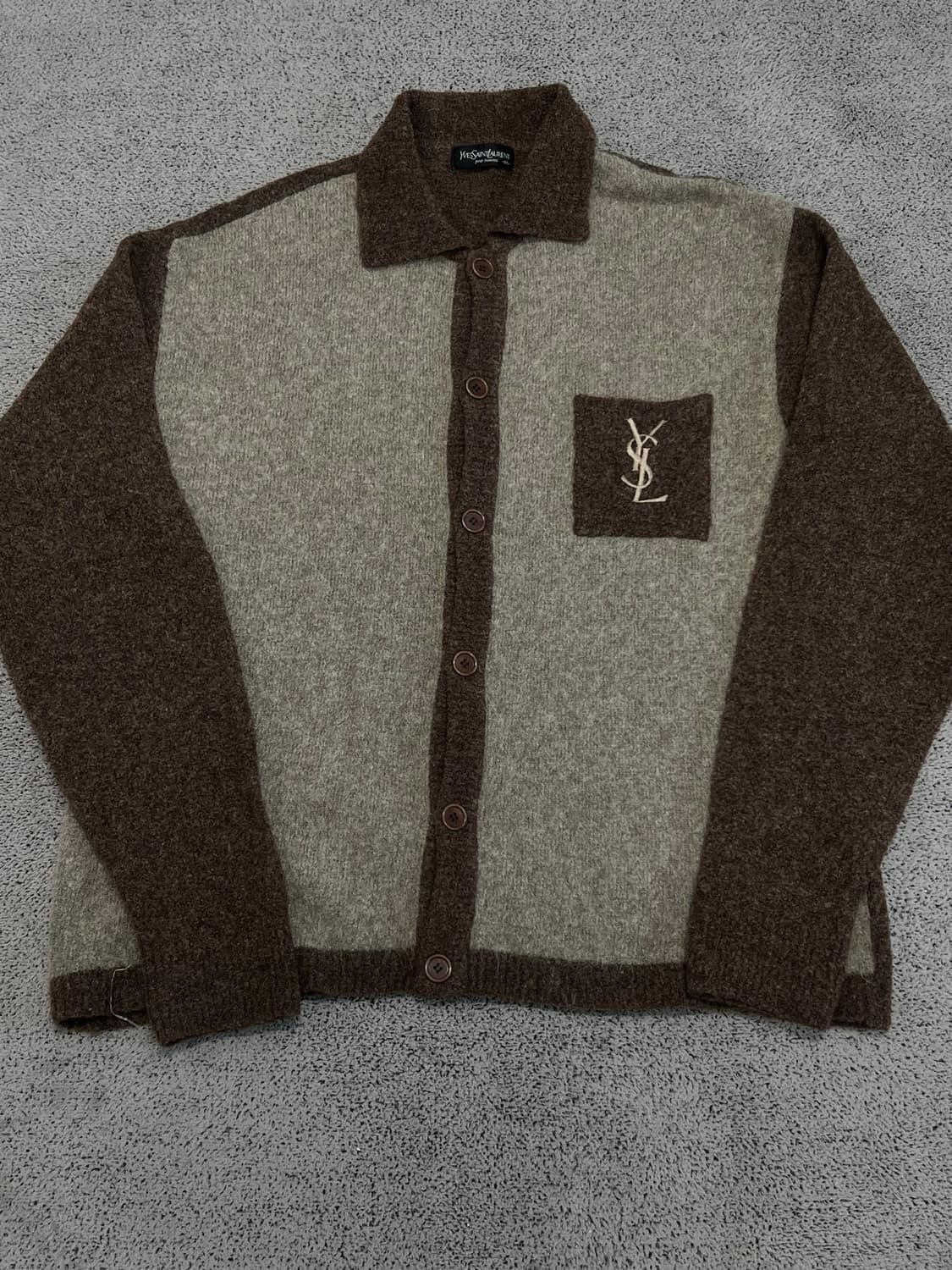 (희귀매물)입생로랑 모헤어 포켓 빅로고 브라운 버튼 투톤 가디건 상품이미지1