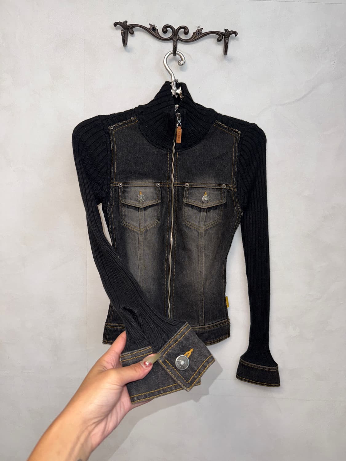 Egoist washing black denim knit zipup  상품이미지2