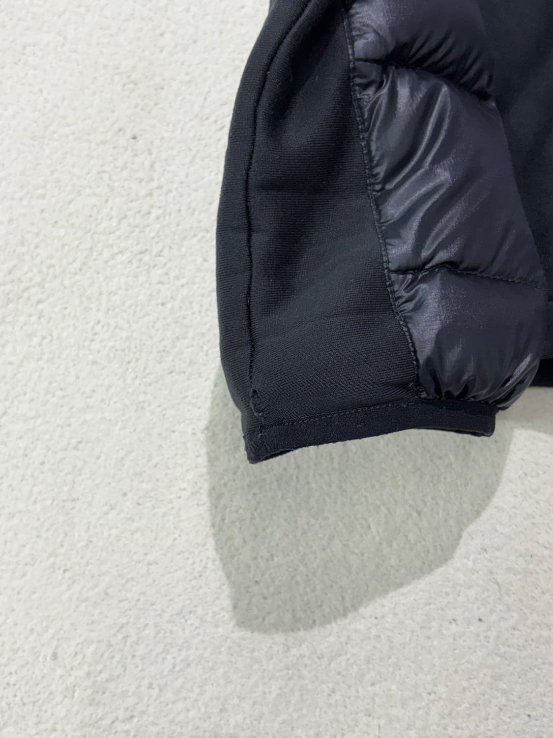 노스페이스 써밋 퍼텍스 경량 패딩 100 사이즈 상품이미지2