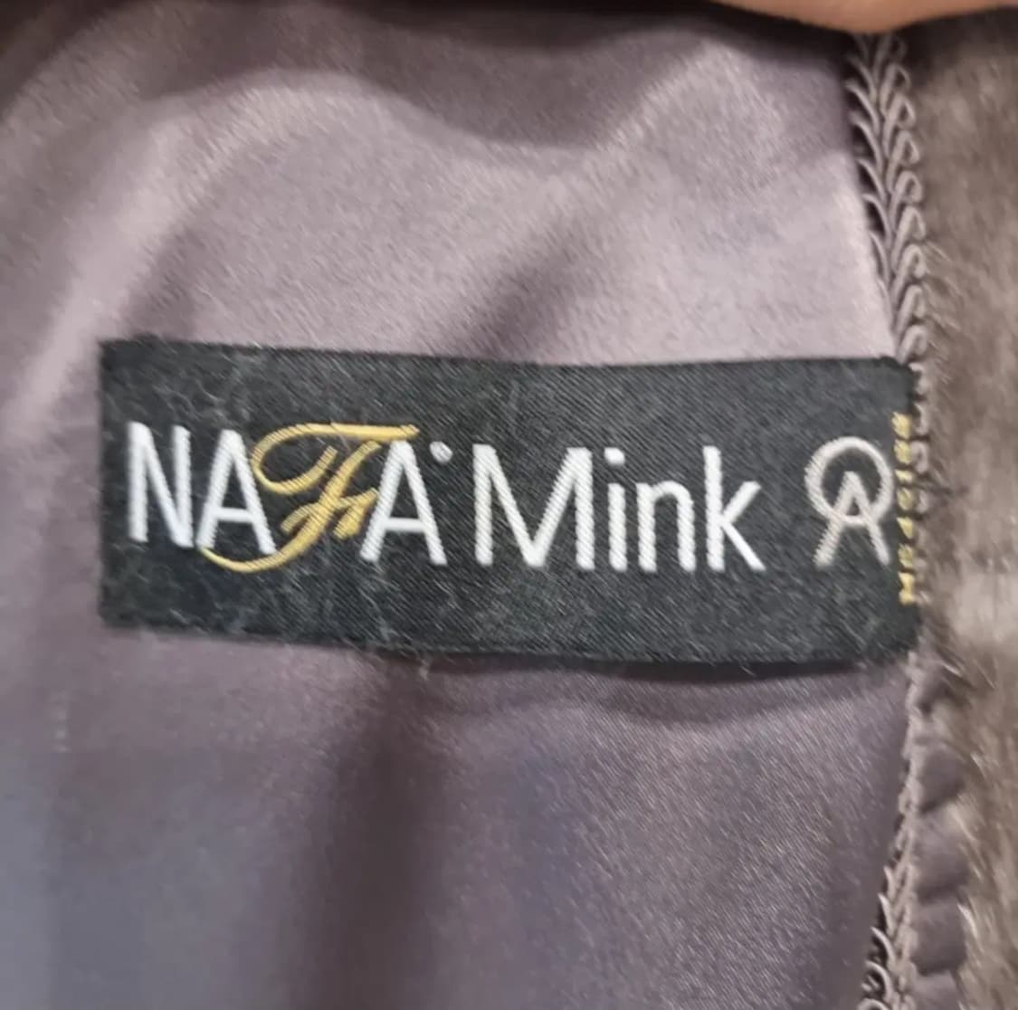 마지막1벌 )동우모피 나파밍크코트 새제품 (착샷0) 상품이미지8