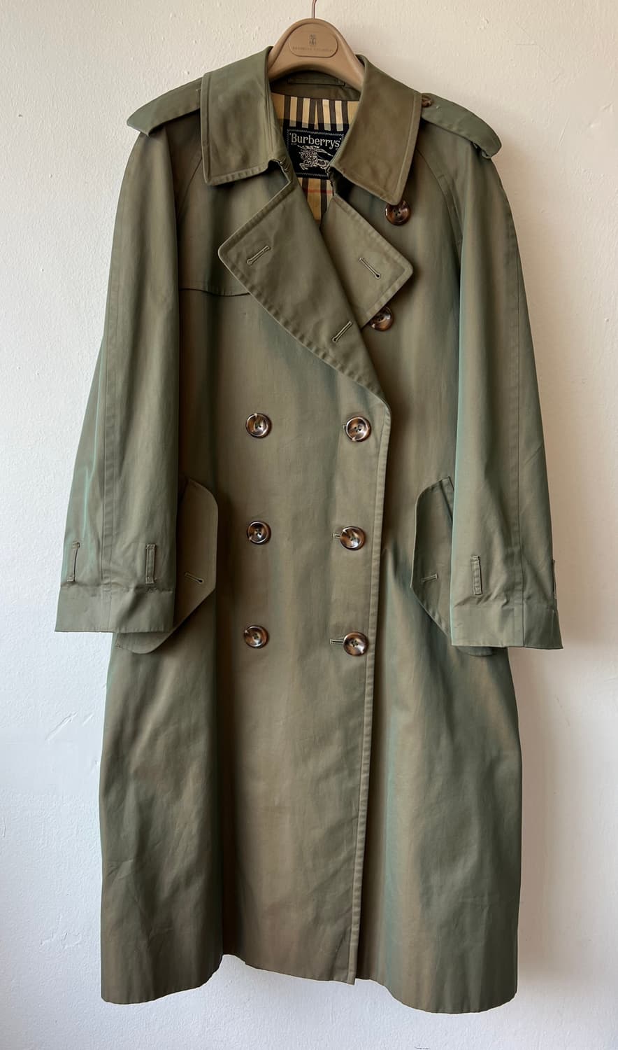 버버리런던 카키 개버딘더블 트렌치코트
 상품이미지1