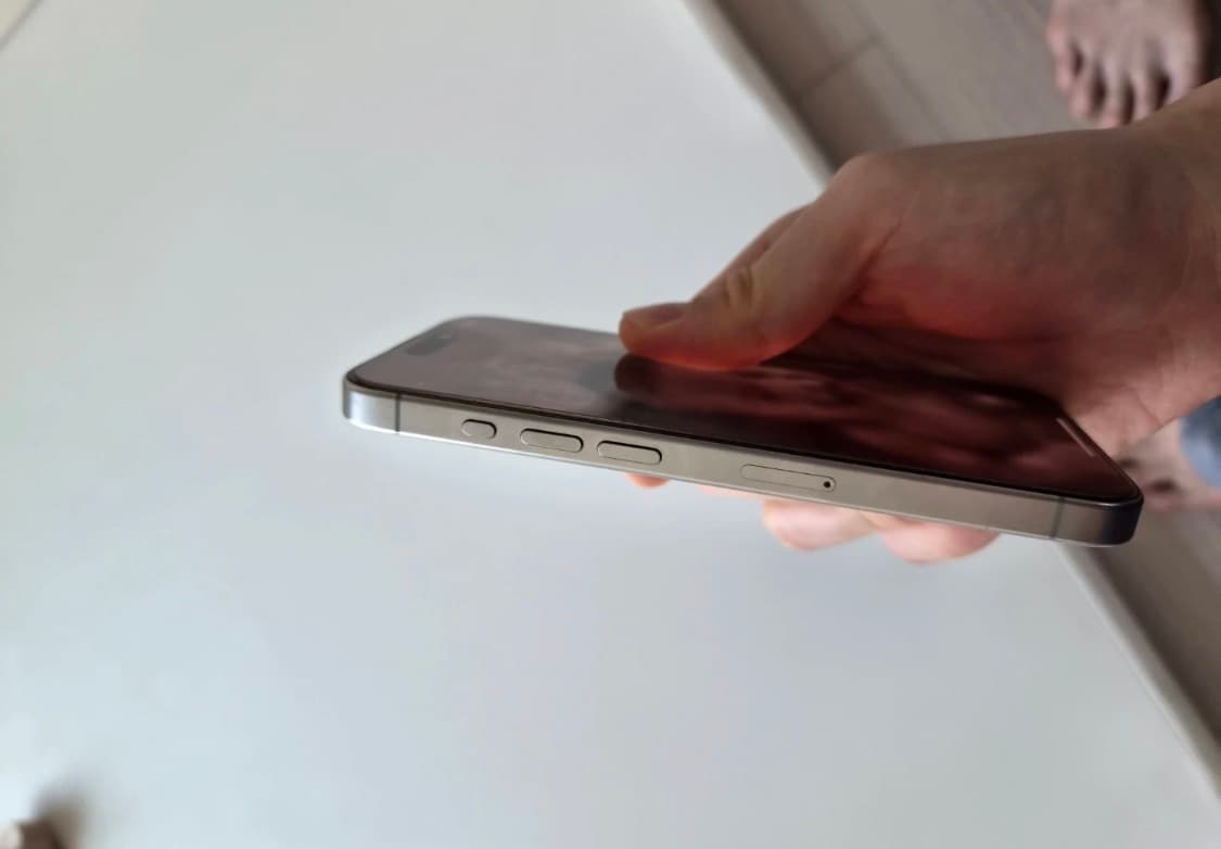 아이폰15프로 128gb 내추럴티타늄 무음 상품이미지7