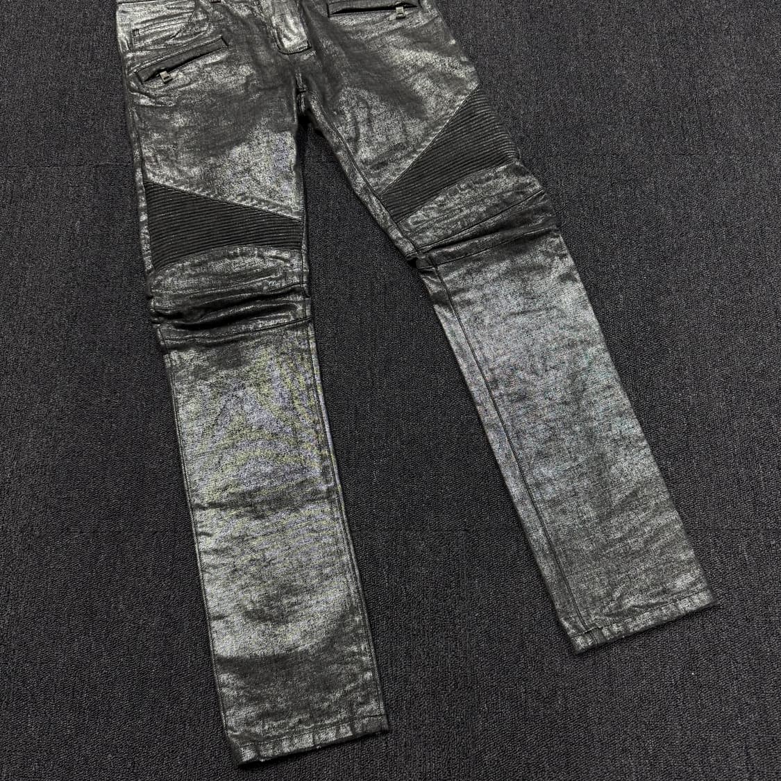 발망 14s 메탈릭 블랙실버 워싱 코팅데님 팬츠 상품이미지3