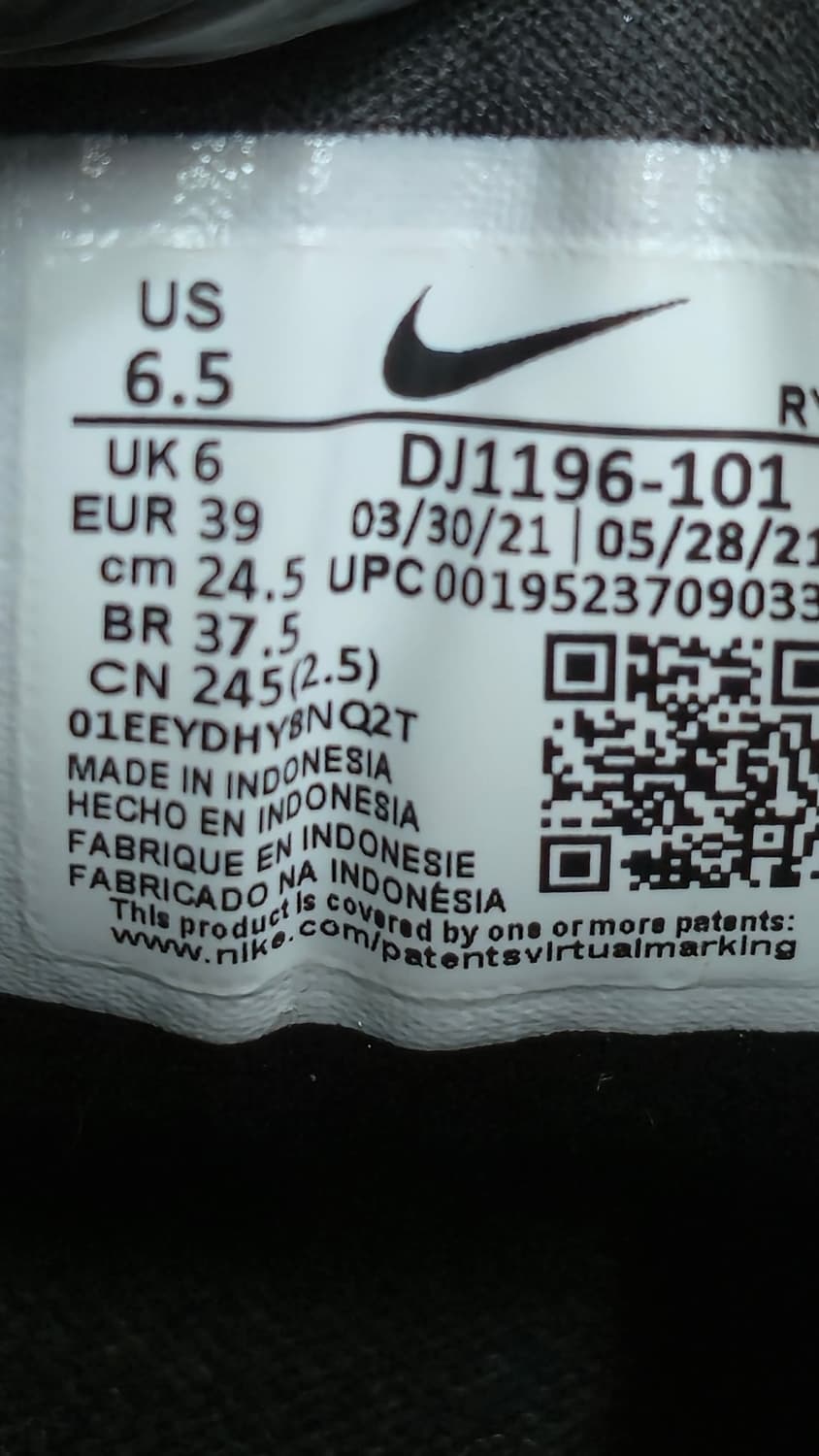 나이키 245mm- 일회착용 디파이 올데이 화이트유니버시티 레드 상품이미지7