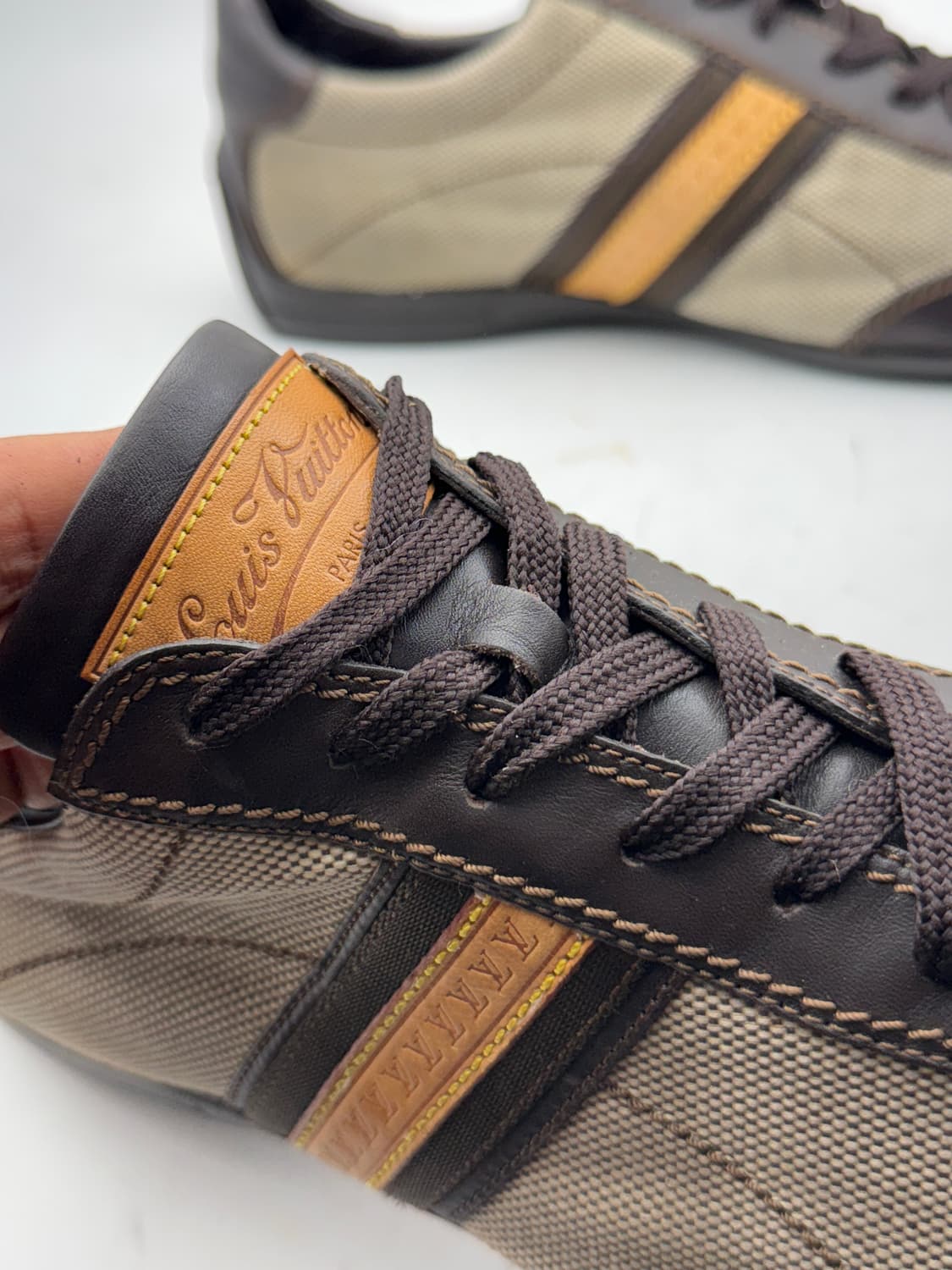 정품)루이비통 스니커즈270 상품이미지1