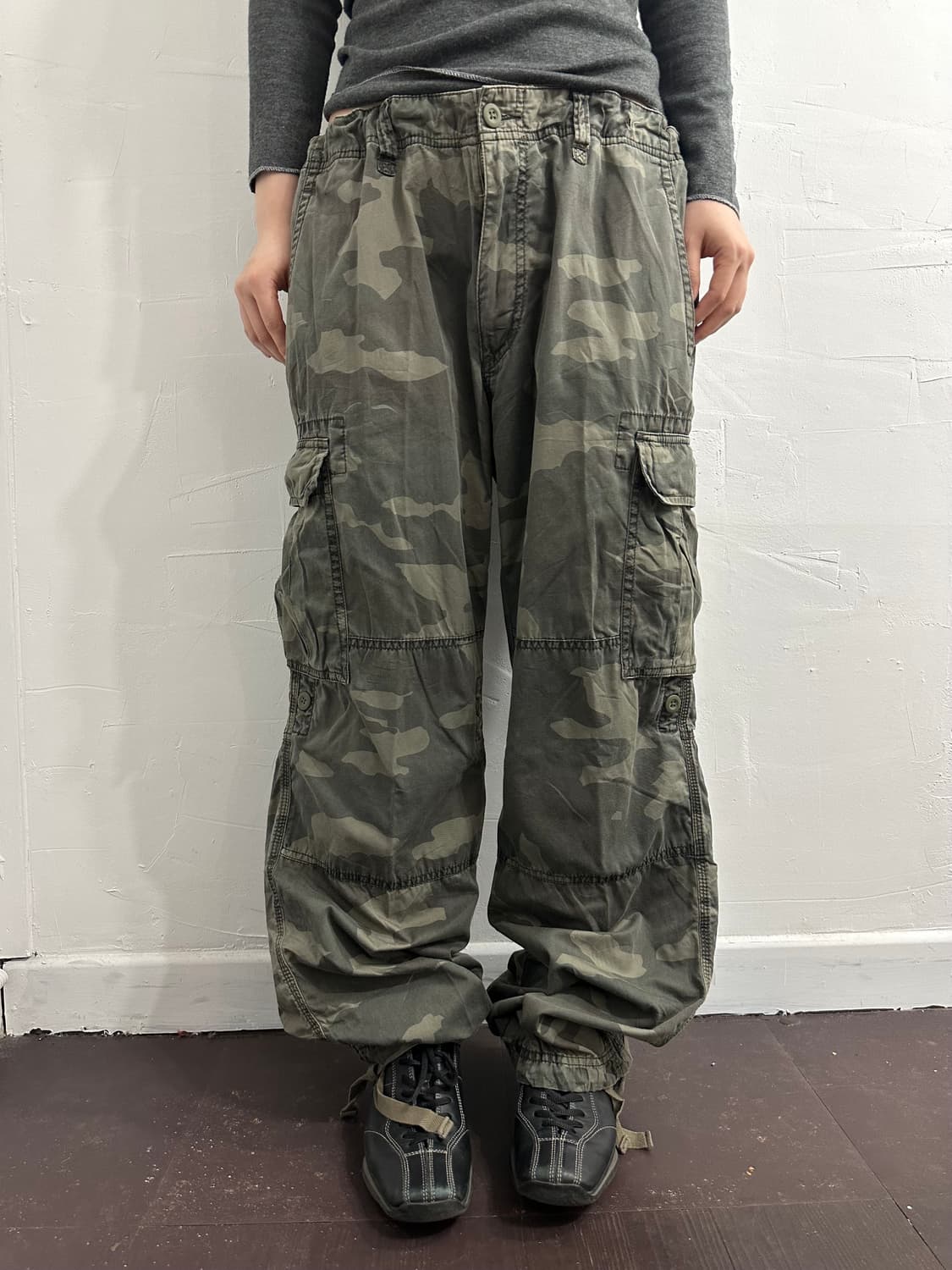 camo cargo pants 상품이미지1