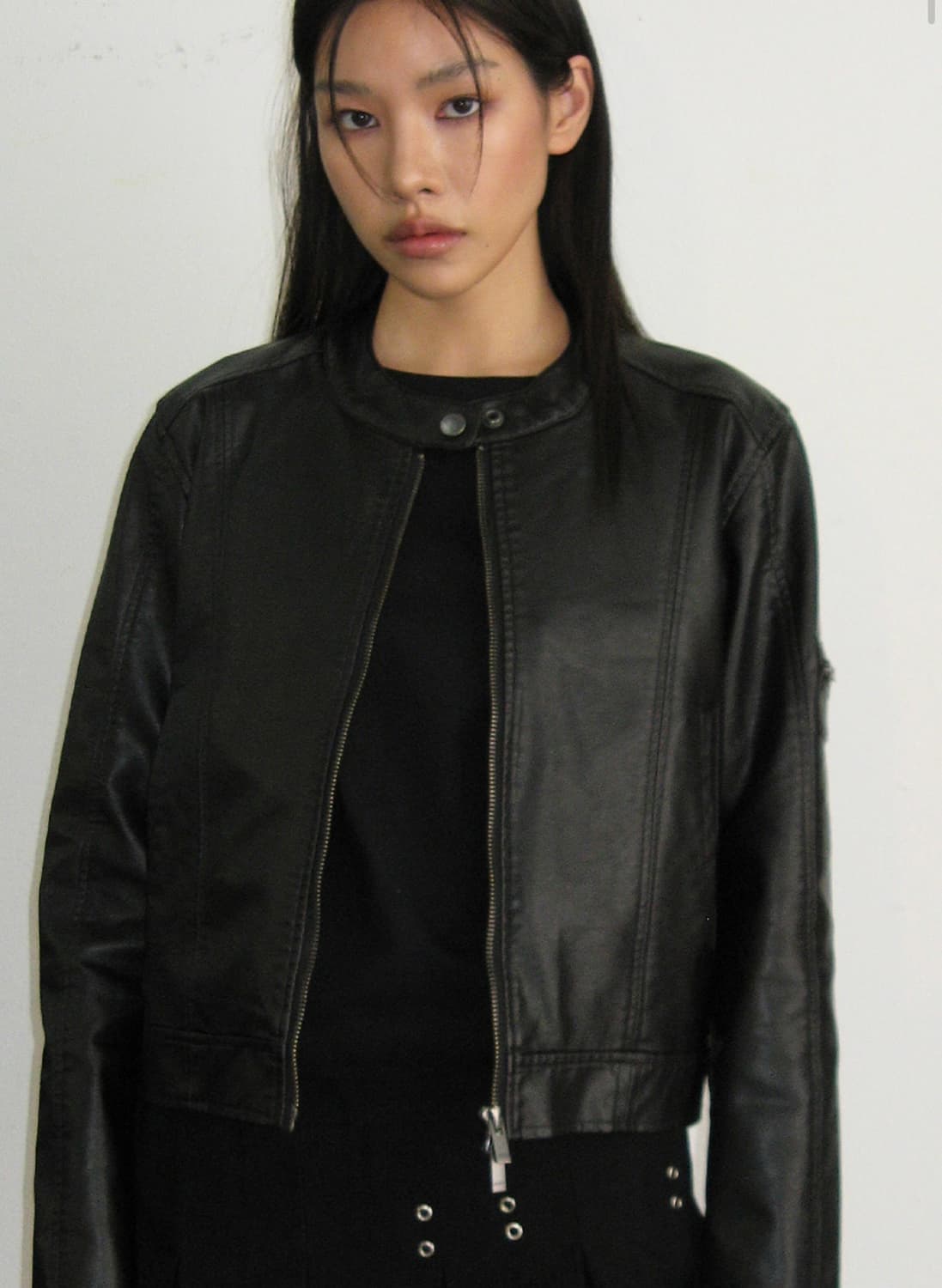 플레이스 스튜디오 레이싱 넥 버튼 슬림 라인 바이커 레더 라이더 자켓  상품이미지2