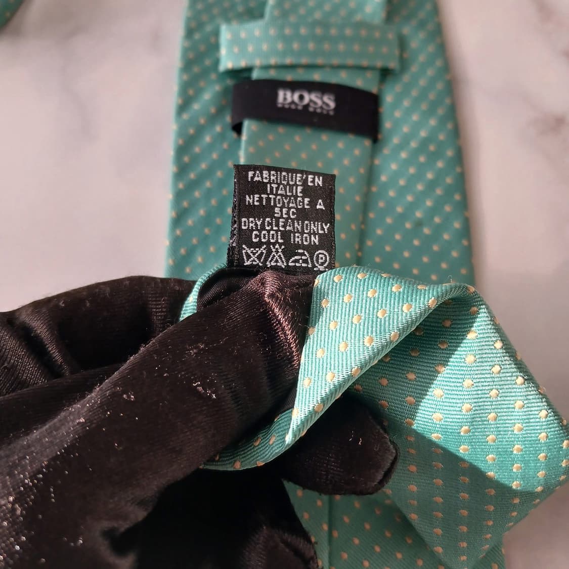 휴고보스 실크 민트 도트 넥타이 8.8cm A등급 A19243
 상품이미지10