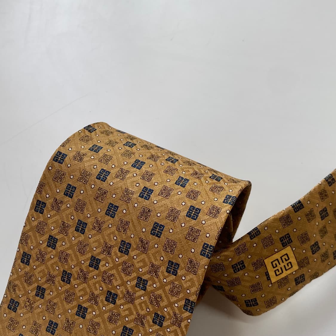 지방시 신형라벨 모노그램 정품 명품넥타이 (GIVENCHY) 상품이미지6