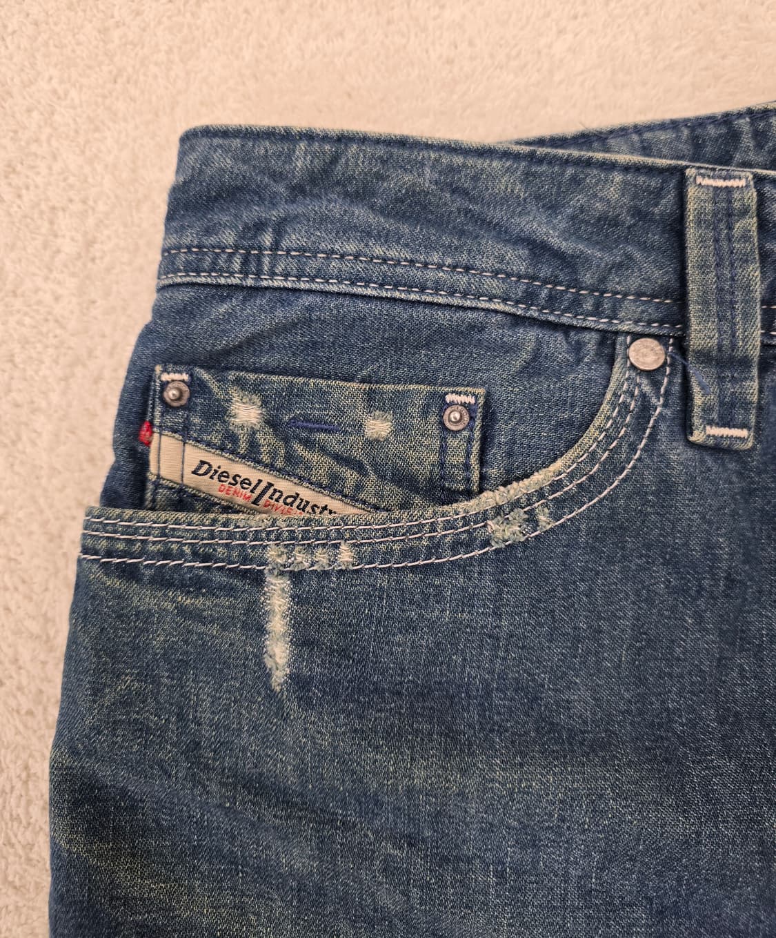 디젤  남자 청바지.   싸이즈 30 상품이미지3