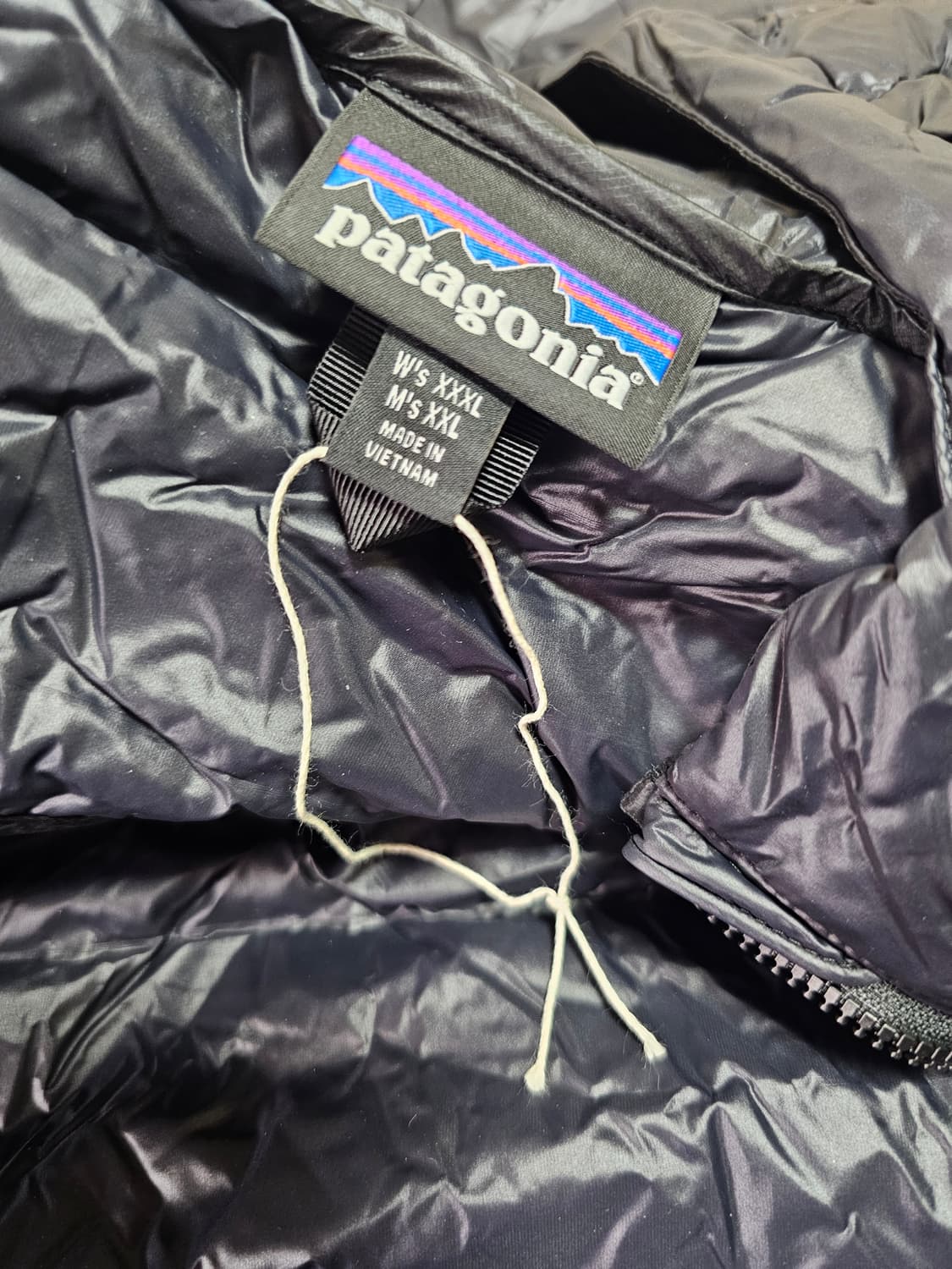 파타고니아 알프로프트 패딩 블랙 상품이미지3