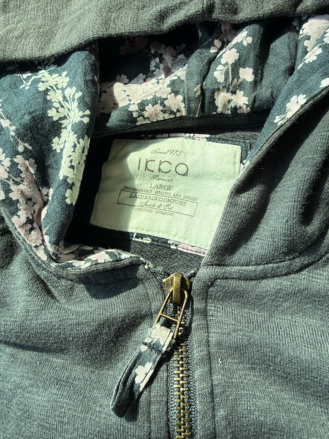 IKCO 플라워 자수 후드 집업 상품이미지3