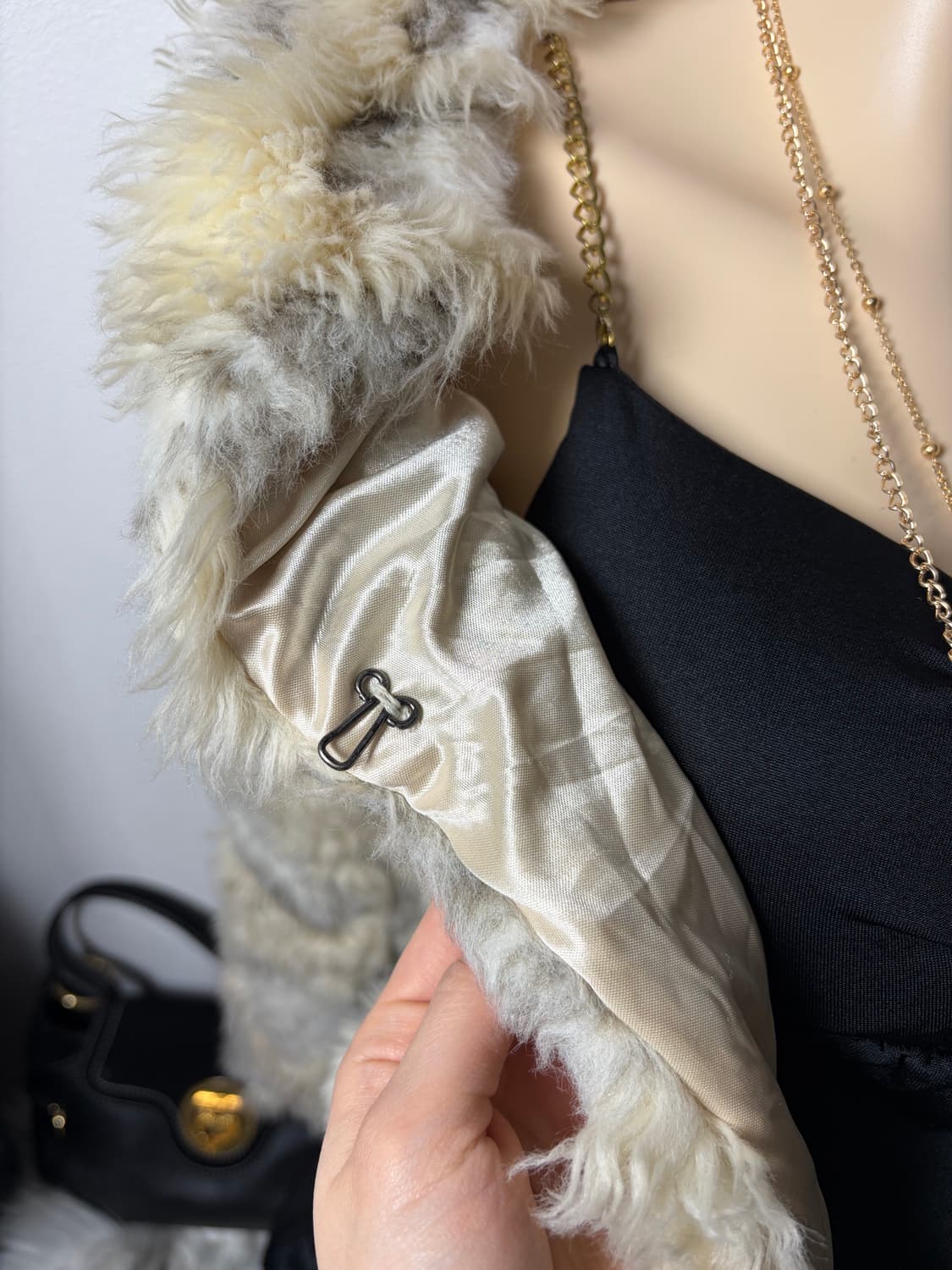 오네갸루 골드 큐빅링 원피스 퍼자켓 세트 상품이미지10