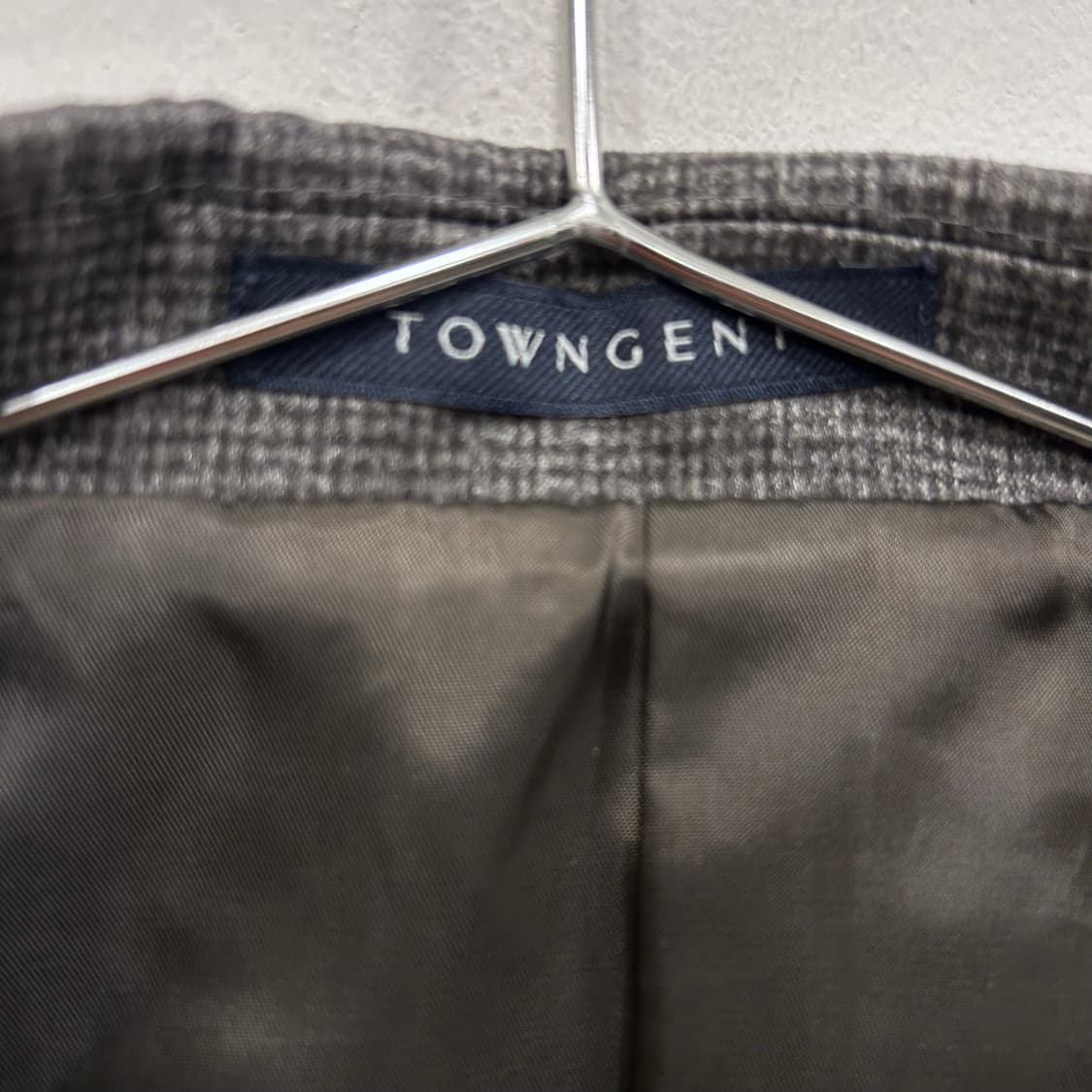 타운젠트 레귤러핏 체크 투버튼 블레이져 상품이미지3