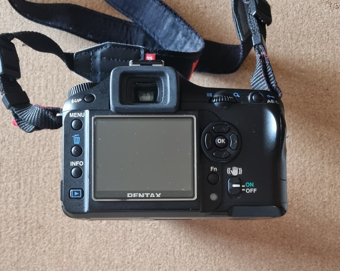 펜탁스 K100D DSLR 카메라, 18-55mm 렌즈 팝니다. 상품이미지4