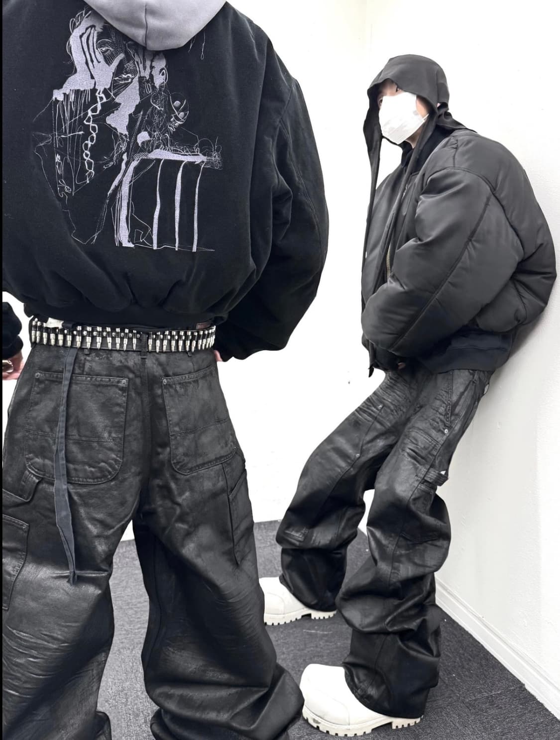 에모스탠스클럽 와이드 코팅 카펜터 배기데님 상품이미지1