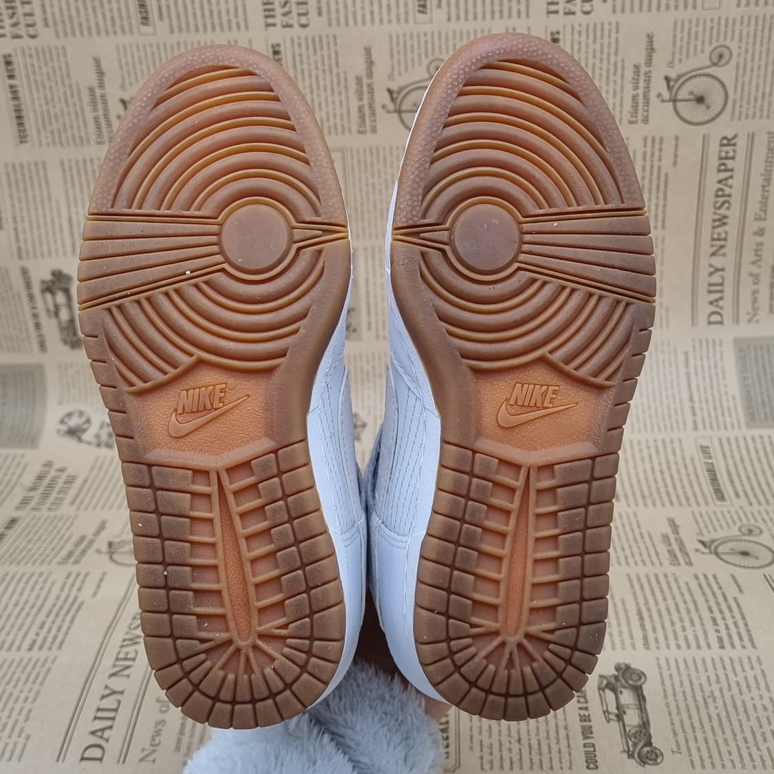 나이키 덩크 하이 세일검 225 상품이미지3