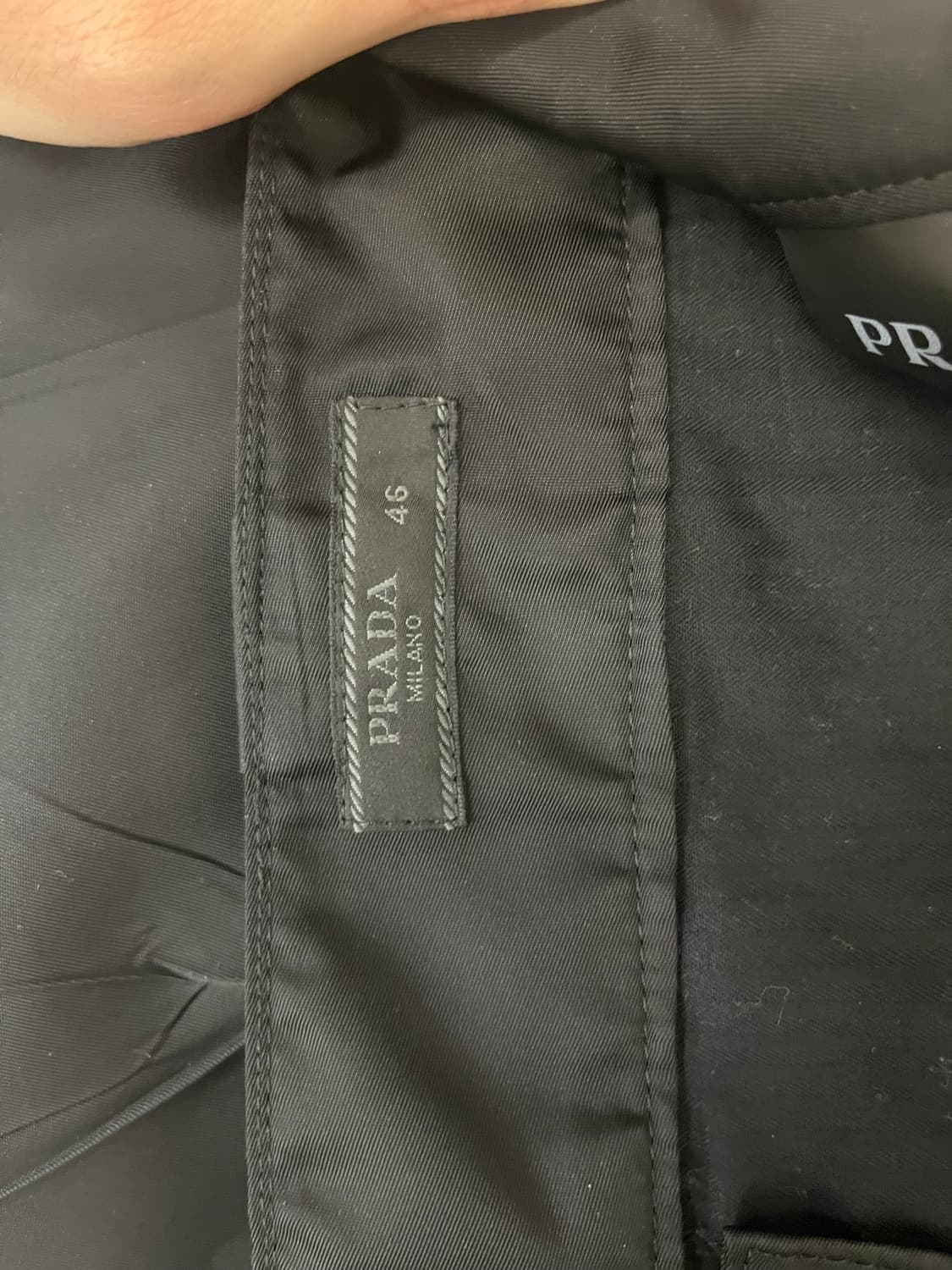 프라다 spg30 46사이즈 팝니다 상품이미지5