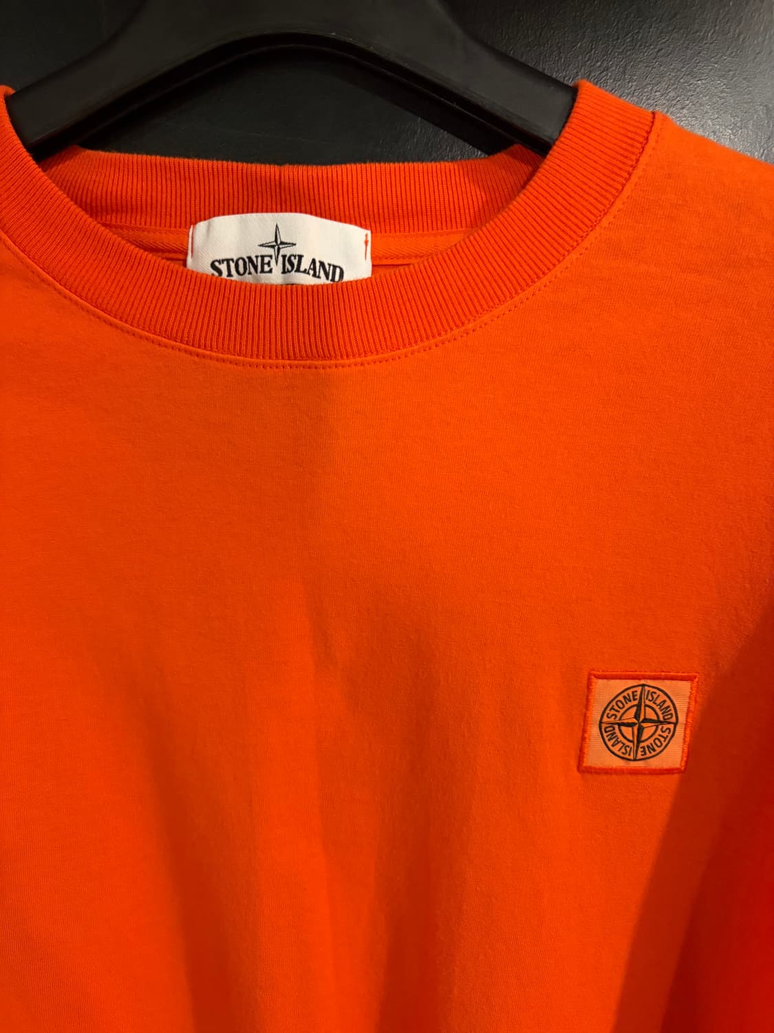 스톤아일랜드 크루넥 티셔츠 오렌지 상품이미지3