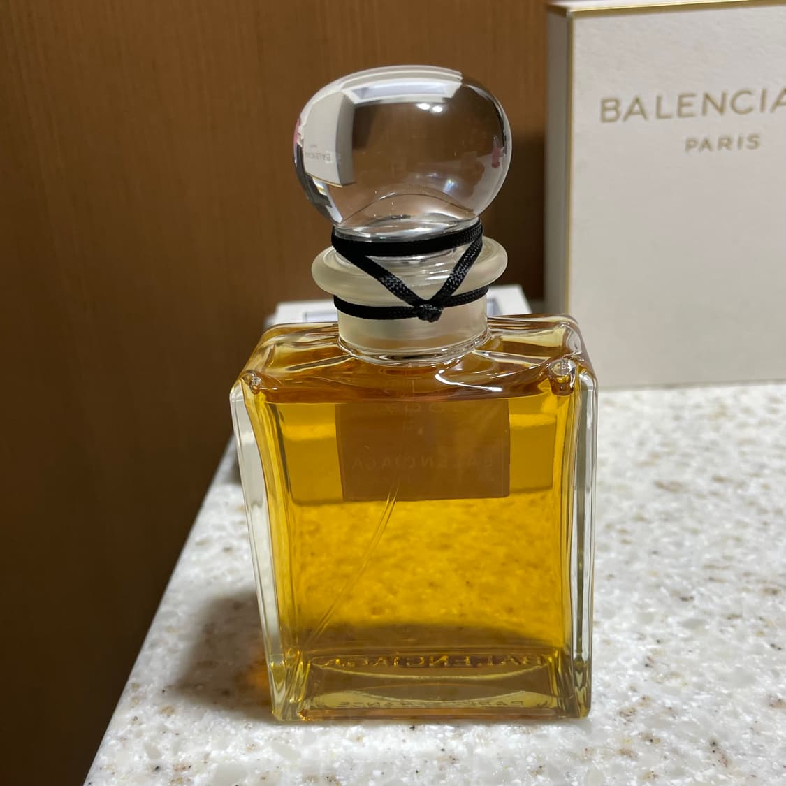 발렌시아가 100% 향수 100ml 상품이미지4