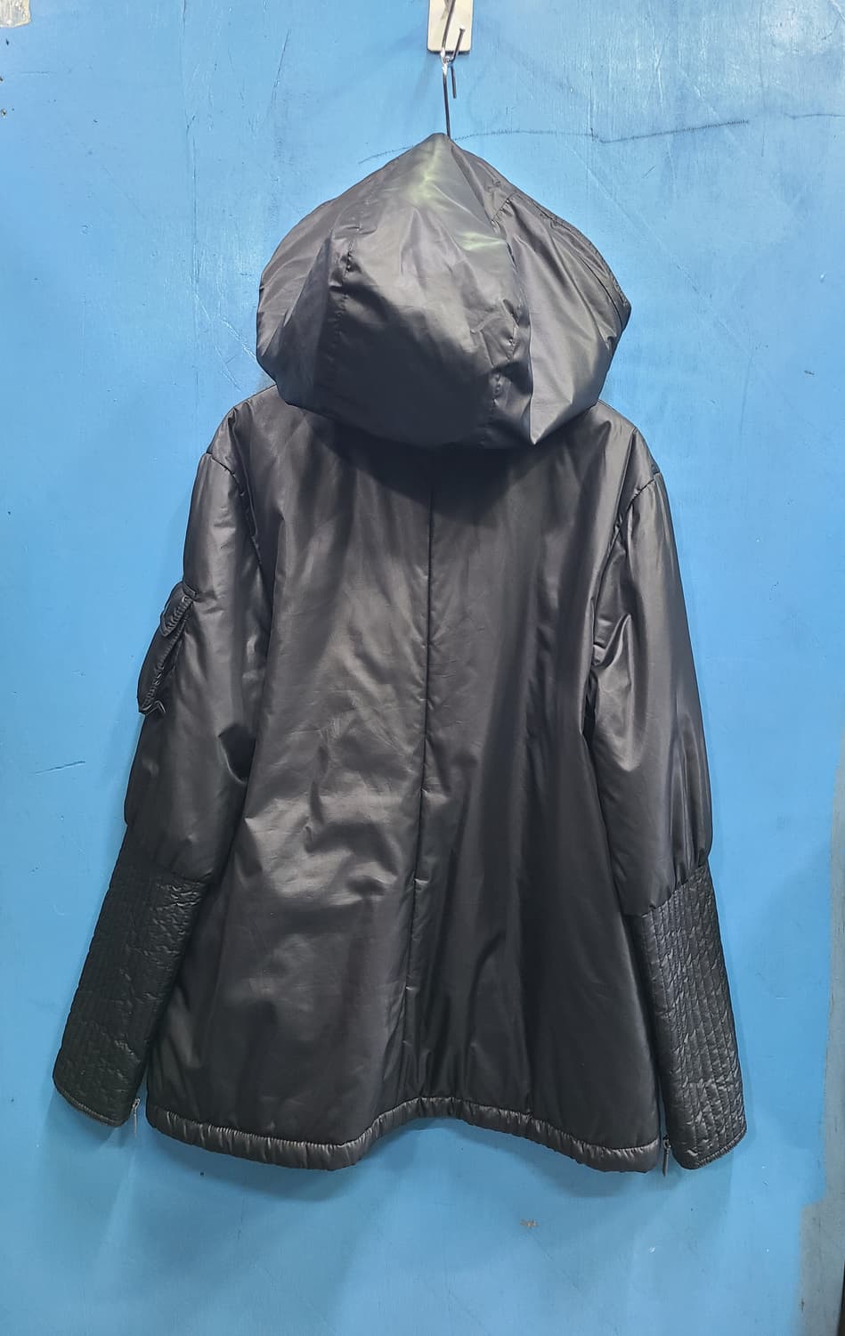 희귀 이태리명품 잔프랑코페레 후드패딩 상품이미지6